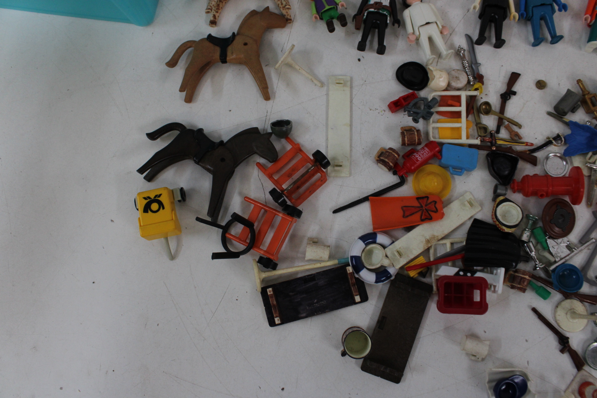 Set Playmobil figuren, dieren en accessoires – foto 7 – kavel bij GSD Auctions, Zoeterwoude
