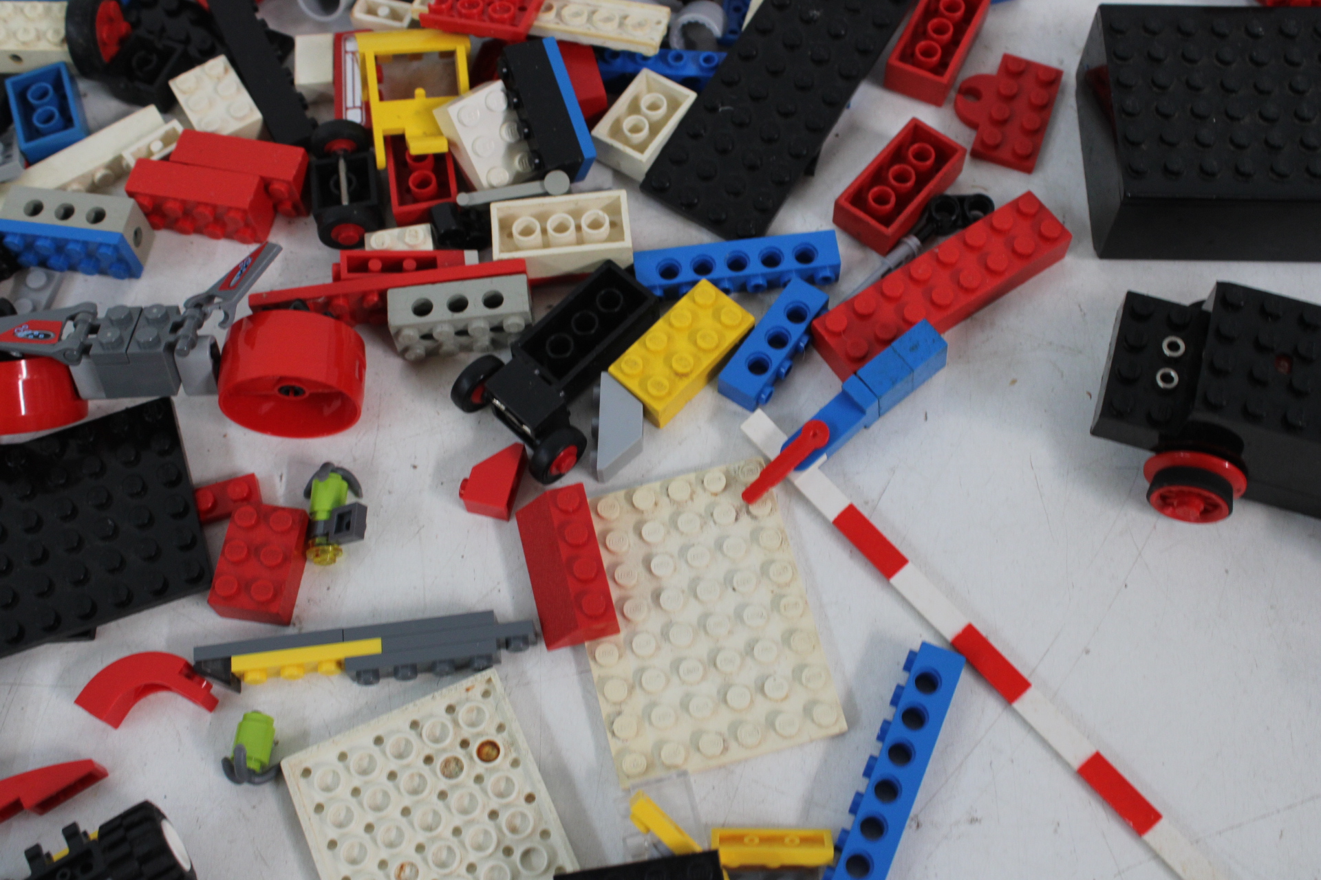 Verzameling Lego met Treinrails – foto 10 – kavel bij GSD Auctions, Zoeterwoude