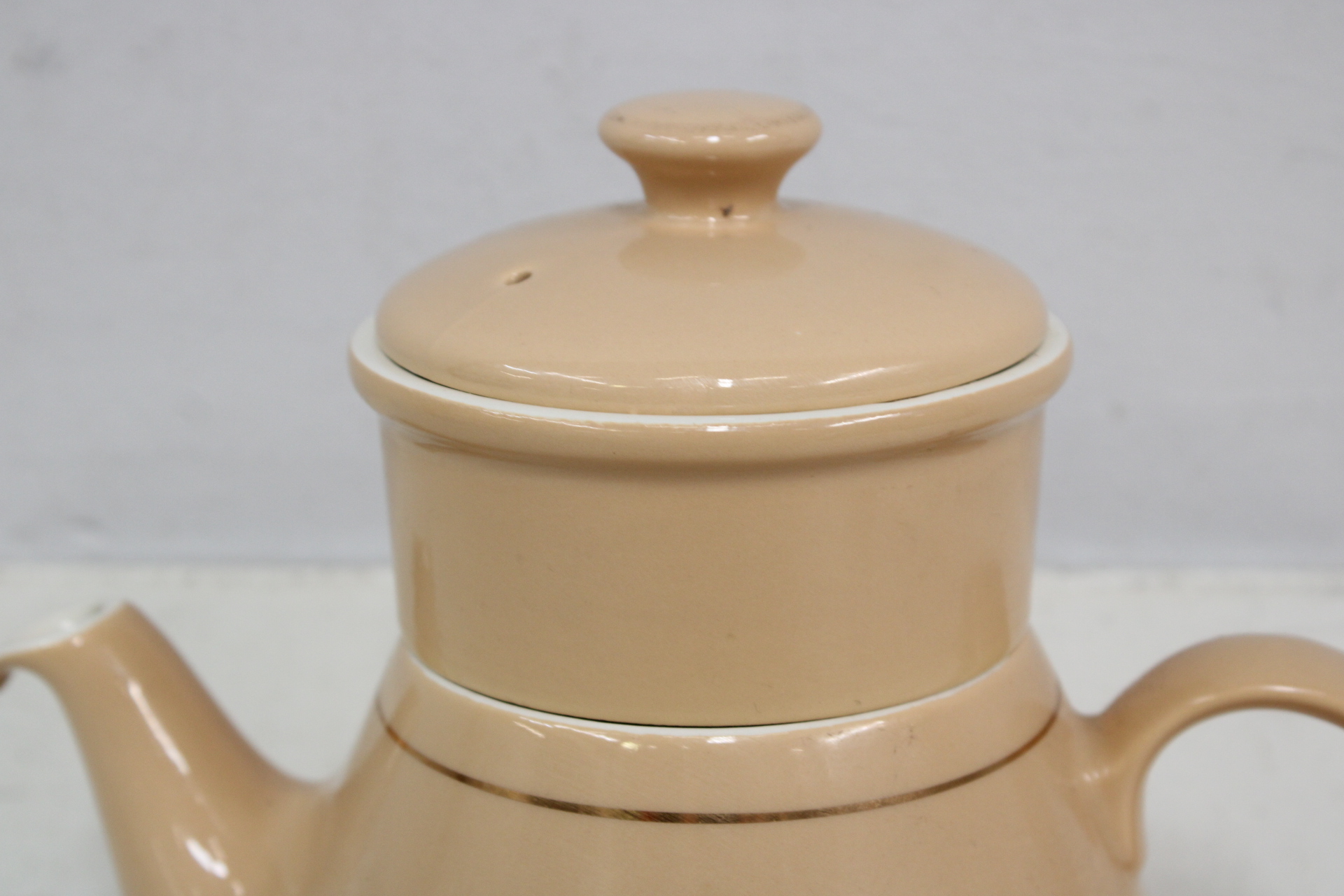 Douwe Egberts theepot – foto 4 – kavel bij GSD Auctions, Zoeterwoude