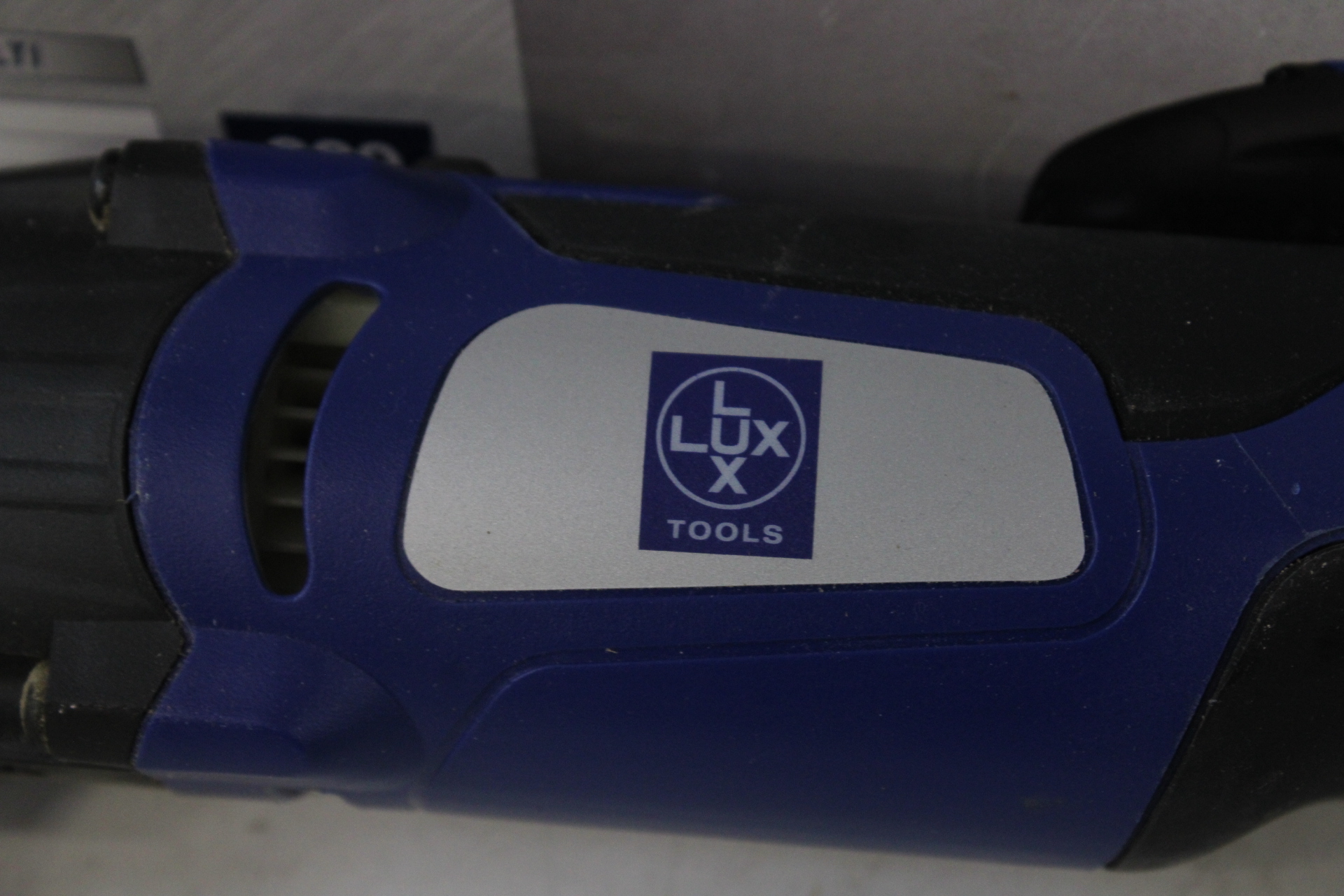 Lux Tools MFW 220 Multifunctionele elektrische apparaat – foto 3 – kavel bij GSD Auctions, Zoeterwoude
