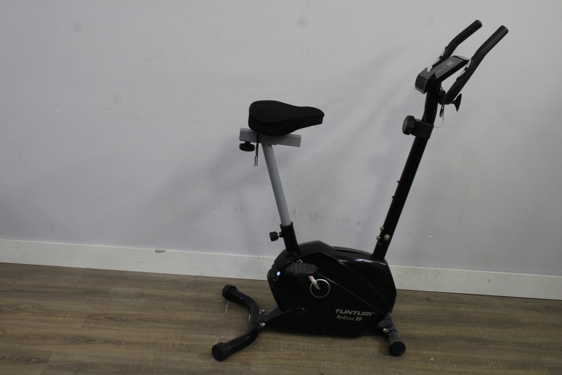 Tunturi Cardio Fit 20 Hometrainer – foto 3 – kavel bij GSD Auctions, Zoeterwoude