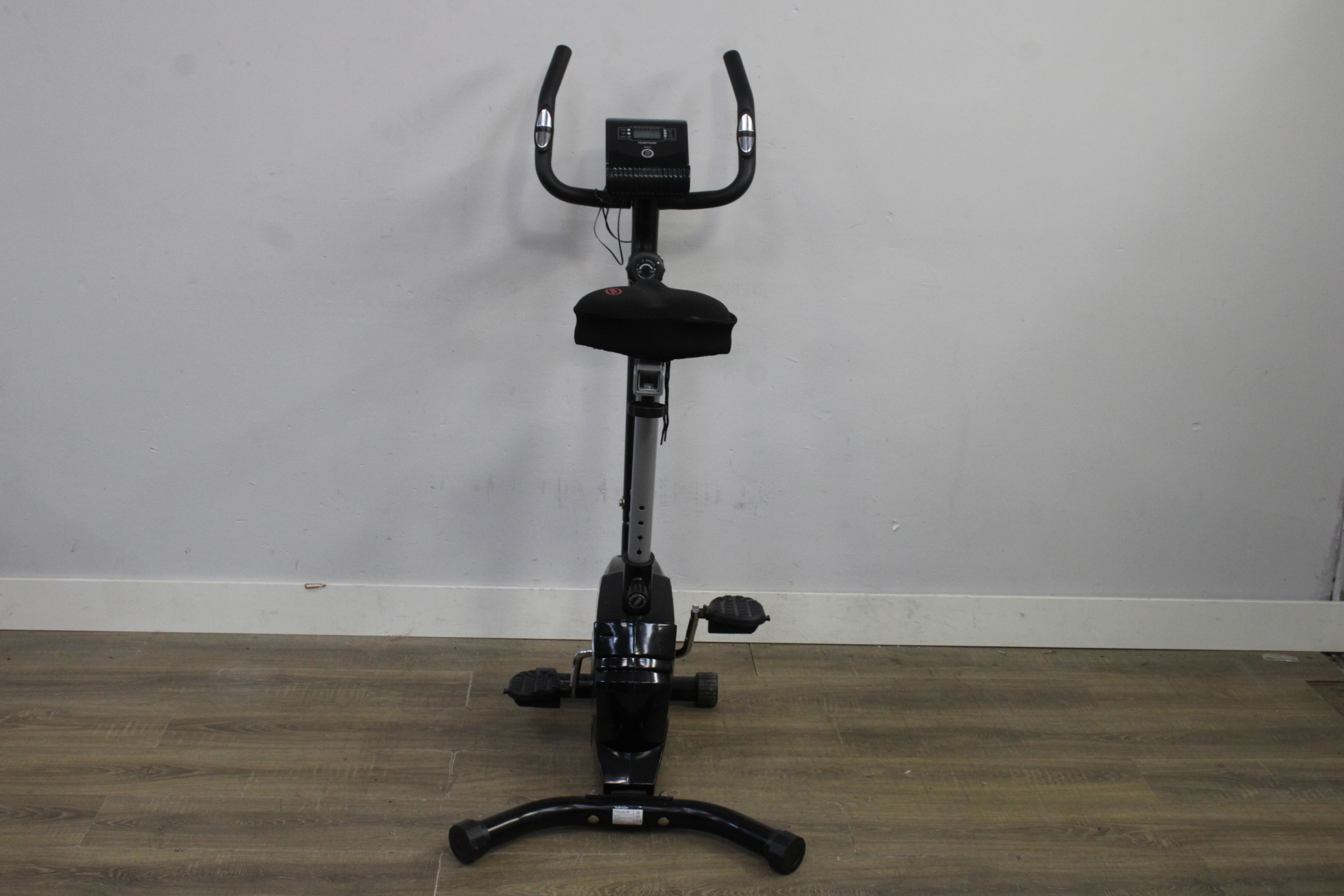 Tunturi Cardio Fit 20 Hometrainer – foto 6 – kavel bij GSD Auctions, Zoeterwoude