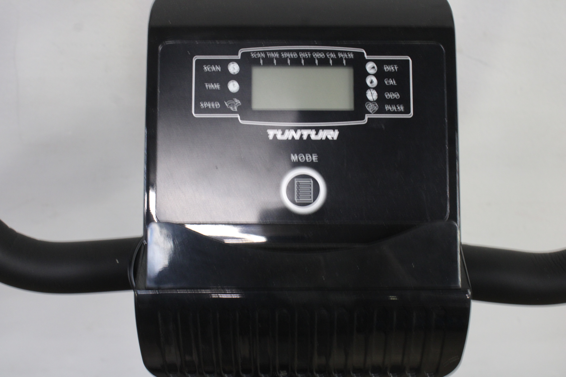 Tunturi Cardio Fit 20 Hometrainer – foto 8 – kavel bij GSD Auctions, Zoeterwoude