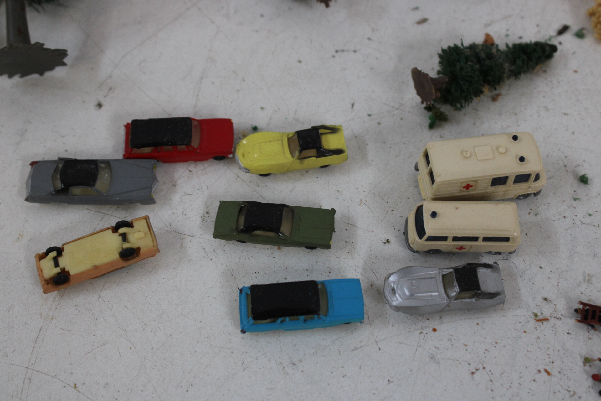 Minitrix modelspoor set met toebehoren – foto 10 – kavel bij GSD Auctions, Zoeterwoude