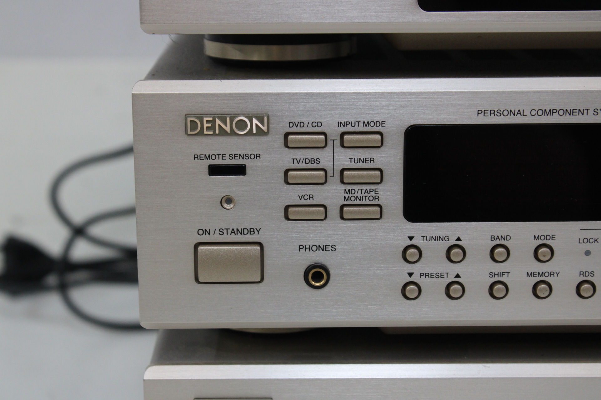 Denon System met DVD speler, AV Receiver en Amplifier – foto 6 – kavel bij GSD Auctions, Zoeterwoude