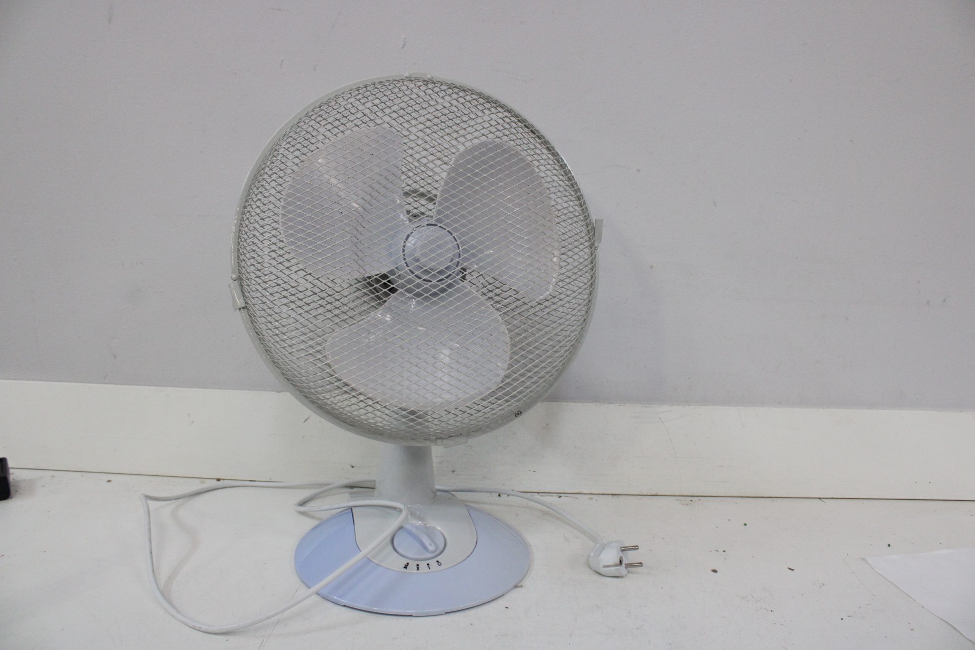 Tafelventilator – foto 2 – kavel bij GSD Auctions, Zoeterwoude