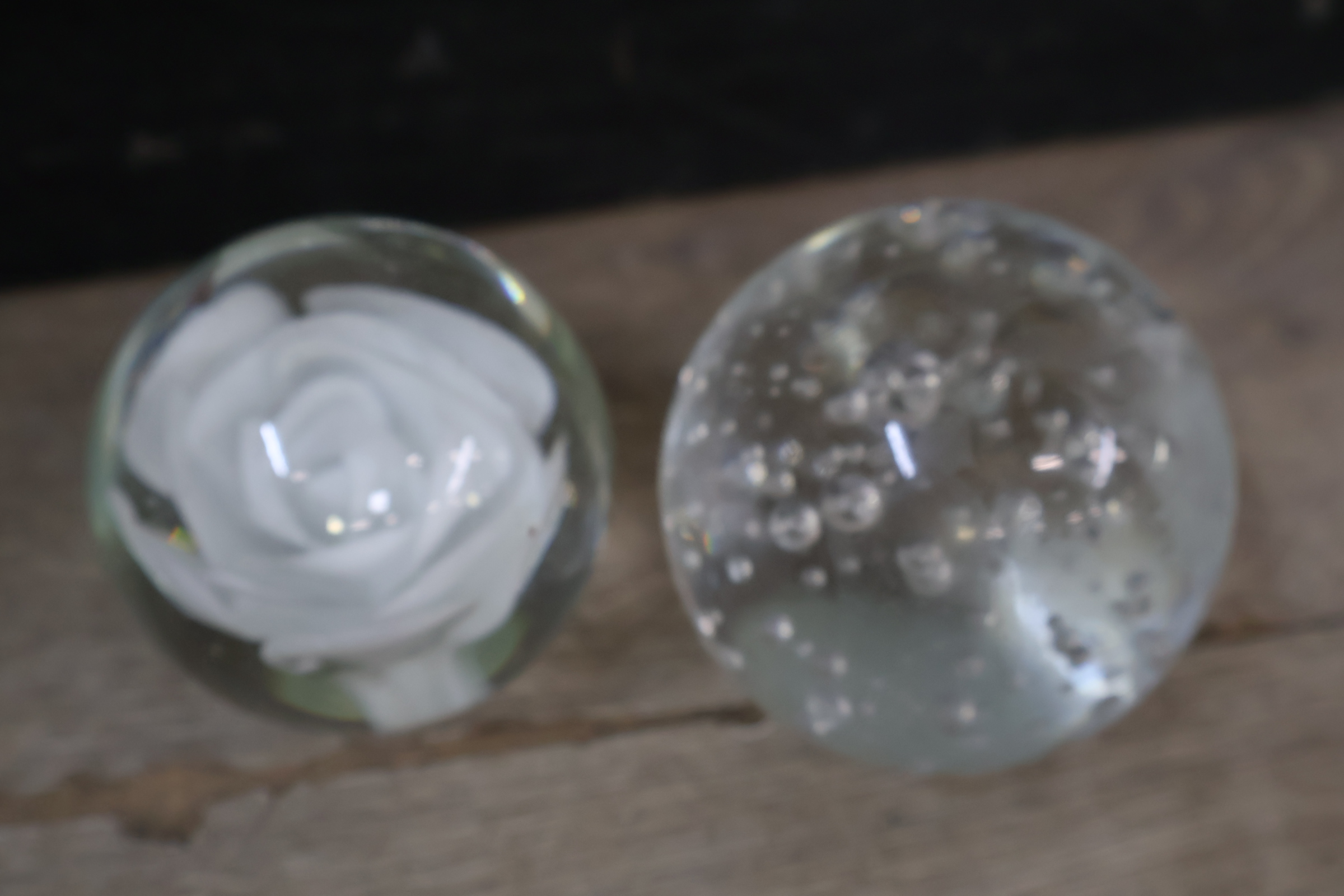Set glasobjecten en papiergewichten – foto 10 – kavel bij GSD Auctions, Zoeterwoude