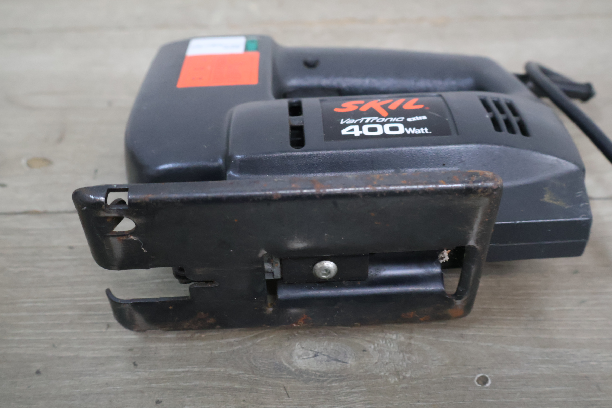 Skil VarTronic extra 400 Watt decoupeerzaag – foto 7 – kavel bij GSD Auctions, Zoeterwoude