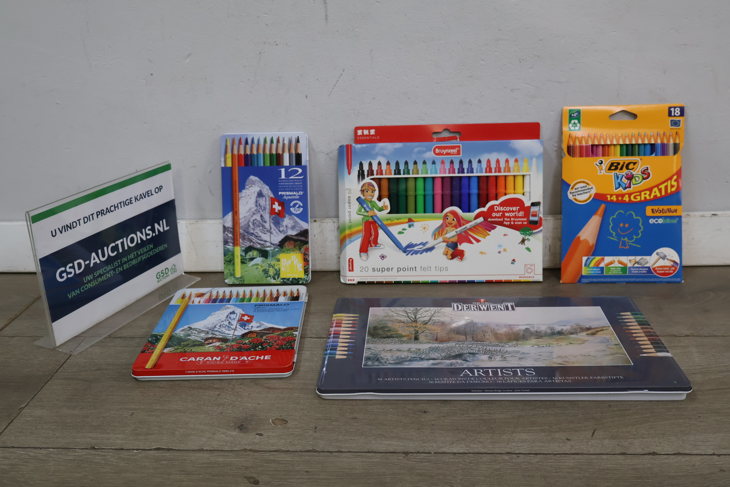 Verzameling kleurpotloden – foto 2 – kavel bij GSD Auctions, Zoeterwoude