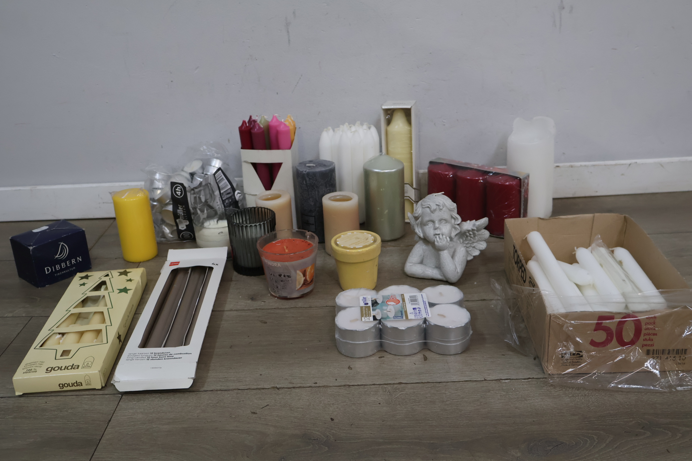 Grote verzameling Kaarsen – foto 3 – kavel bij GSD Auctions, Zoeterwoude