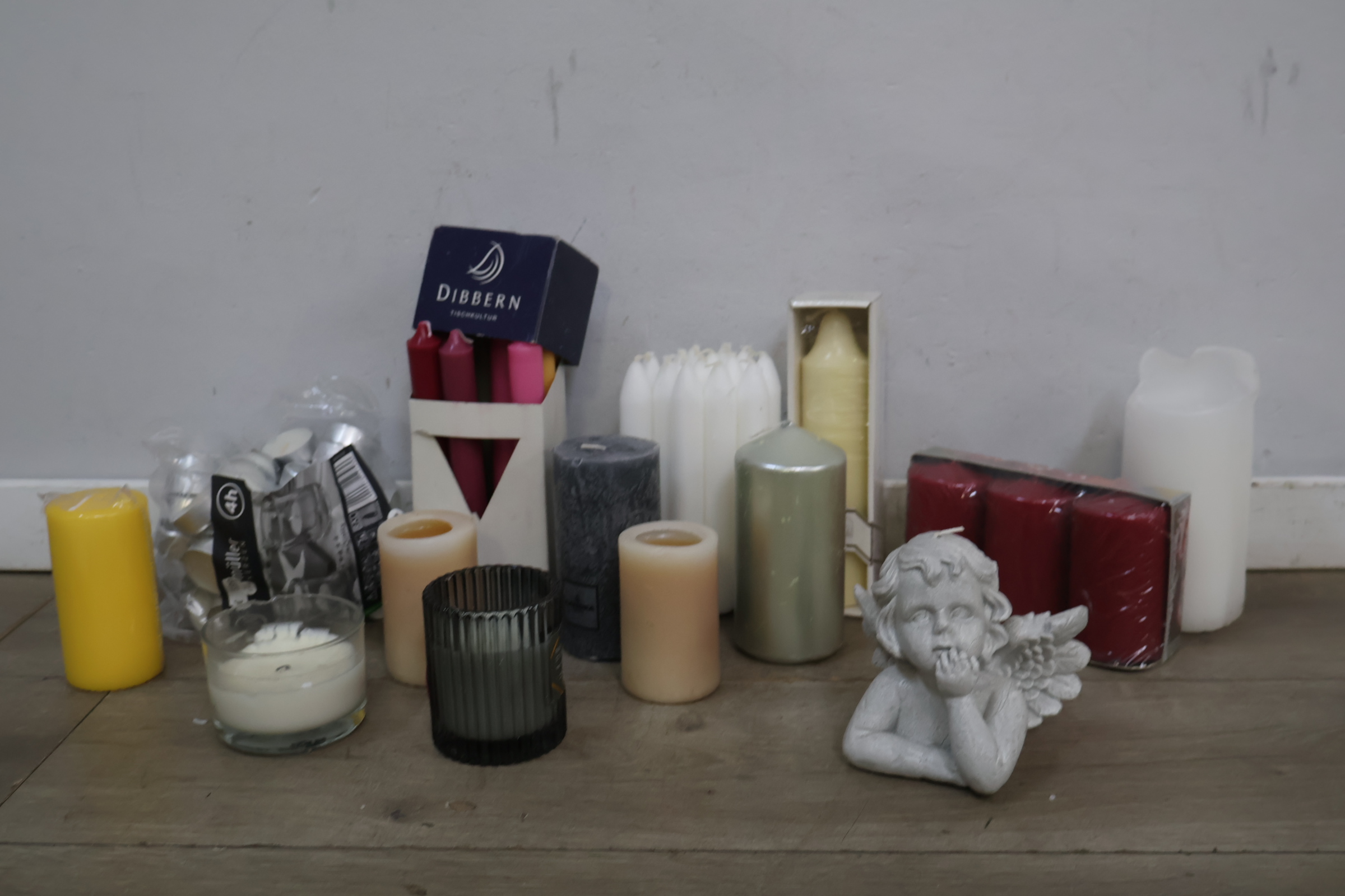 Grote verzameling Kaarsen – foto 7 – kavel bij GSD Auctions, Zoeterwoude