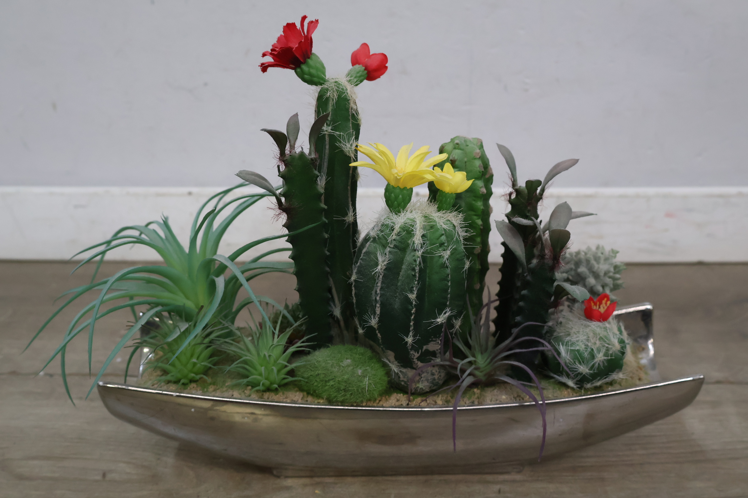 Decoratief kunstplant arrangement – foto 8 – kavel bij GSD Auctions, Zoeterwoude