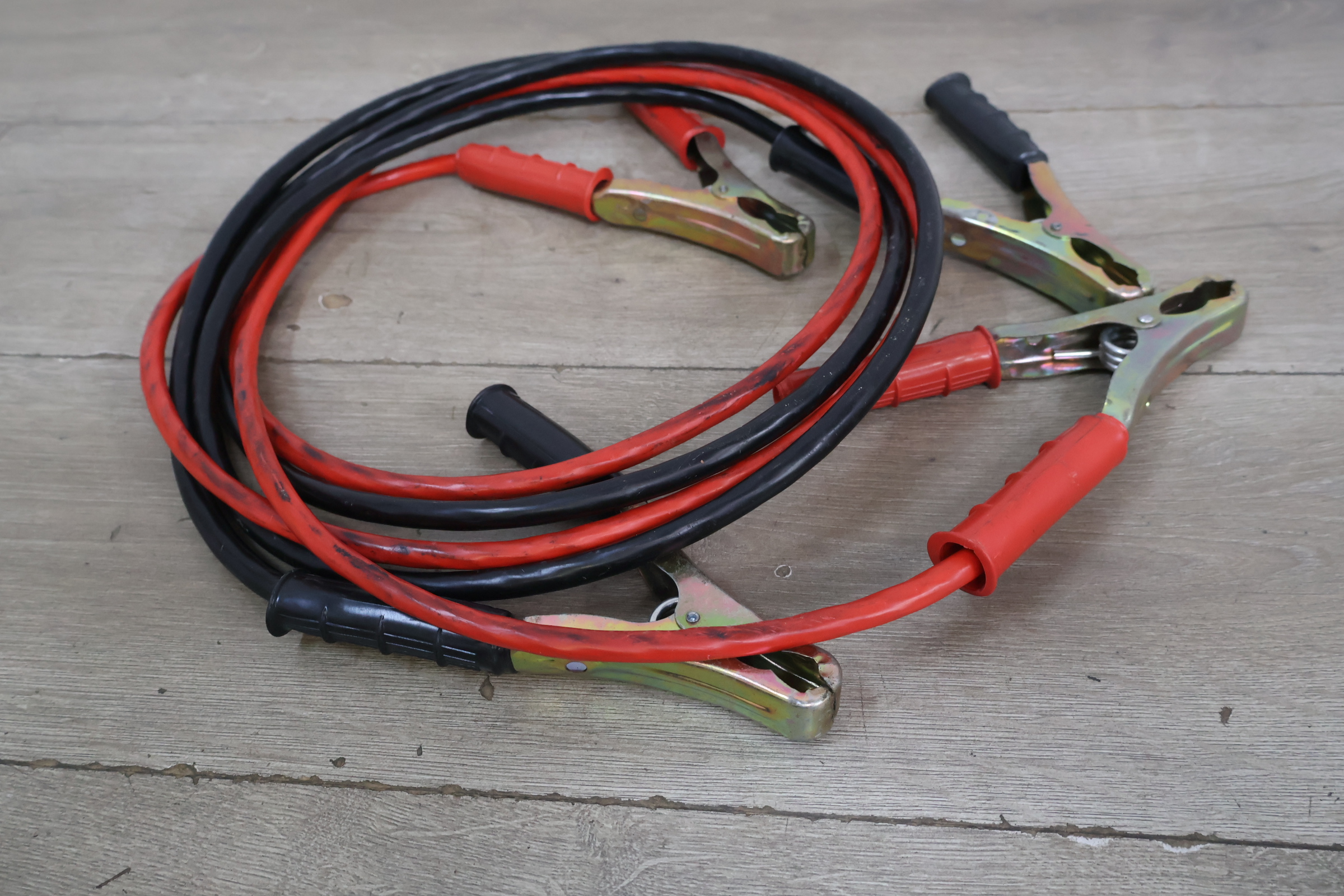 Startkabels – foto 9 – kavel bij GSD Auctions, Zoeterwoude