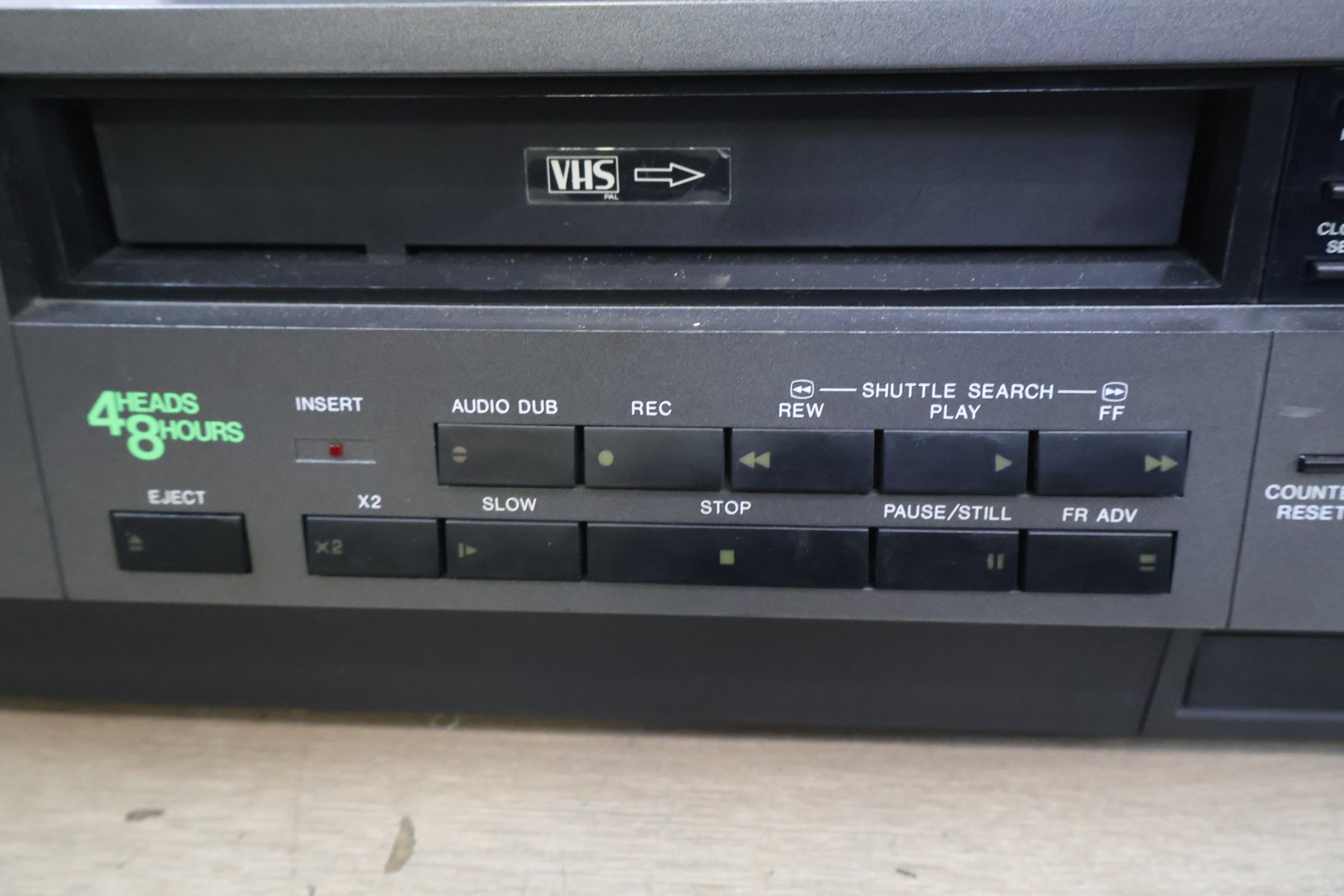 JVC Stereo VHS Video Cassette Recorder – foto 7 – kavel bij GSD Auctions, Zoeterwoude