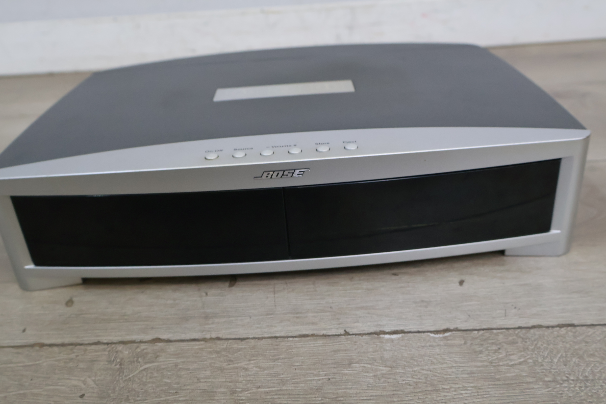 Bose audio speler – foto 5 – kavel bij GSD Auctions, Zoeterwoude