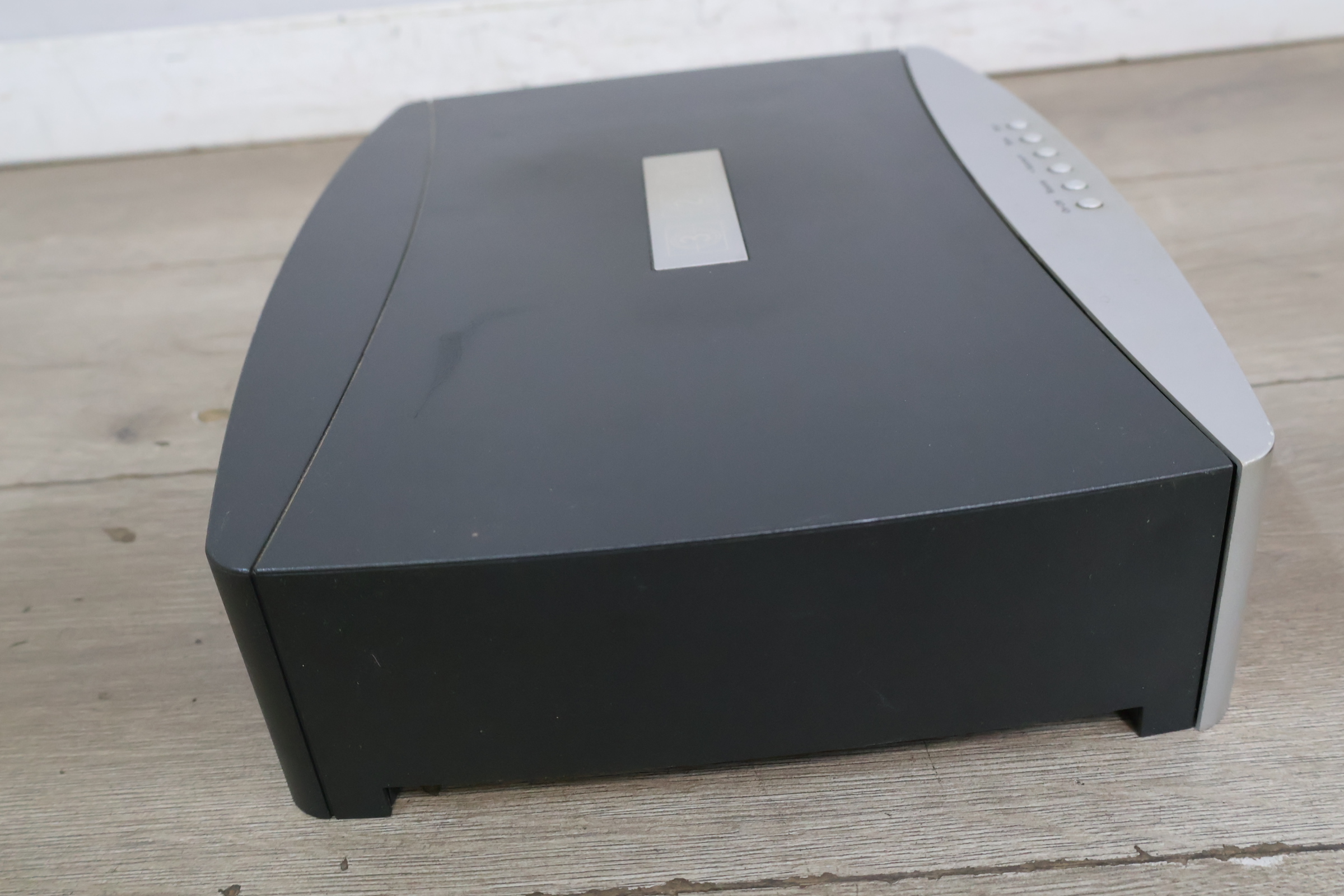 Bose audio speler – foto 6 – kavel bij GSD Auctions, Zoeterwoude