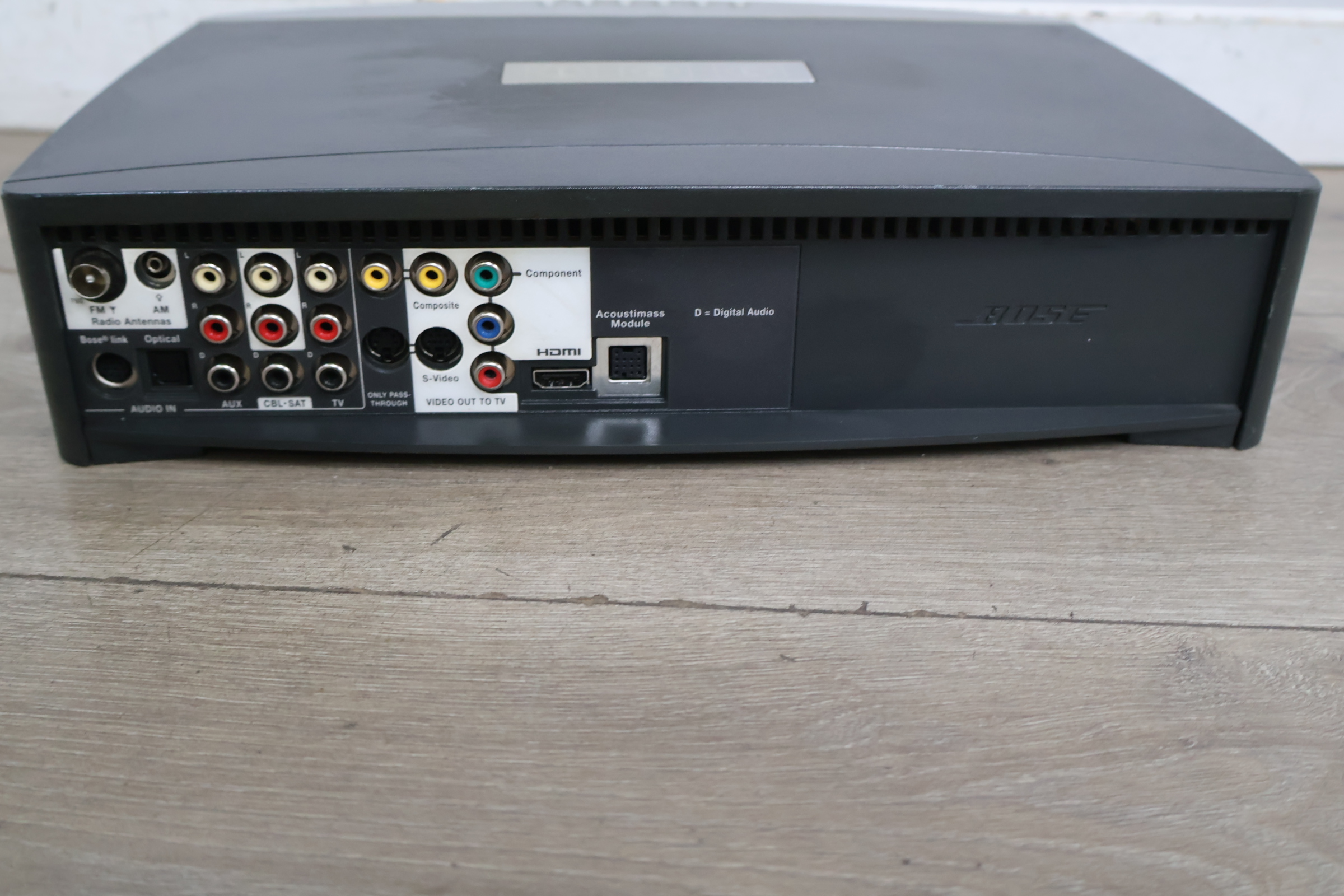 Bose audio speler – foto 7 – kavel bij GSD Auctions, Zoeterwoude