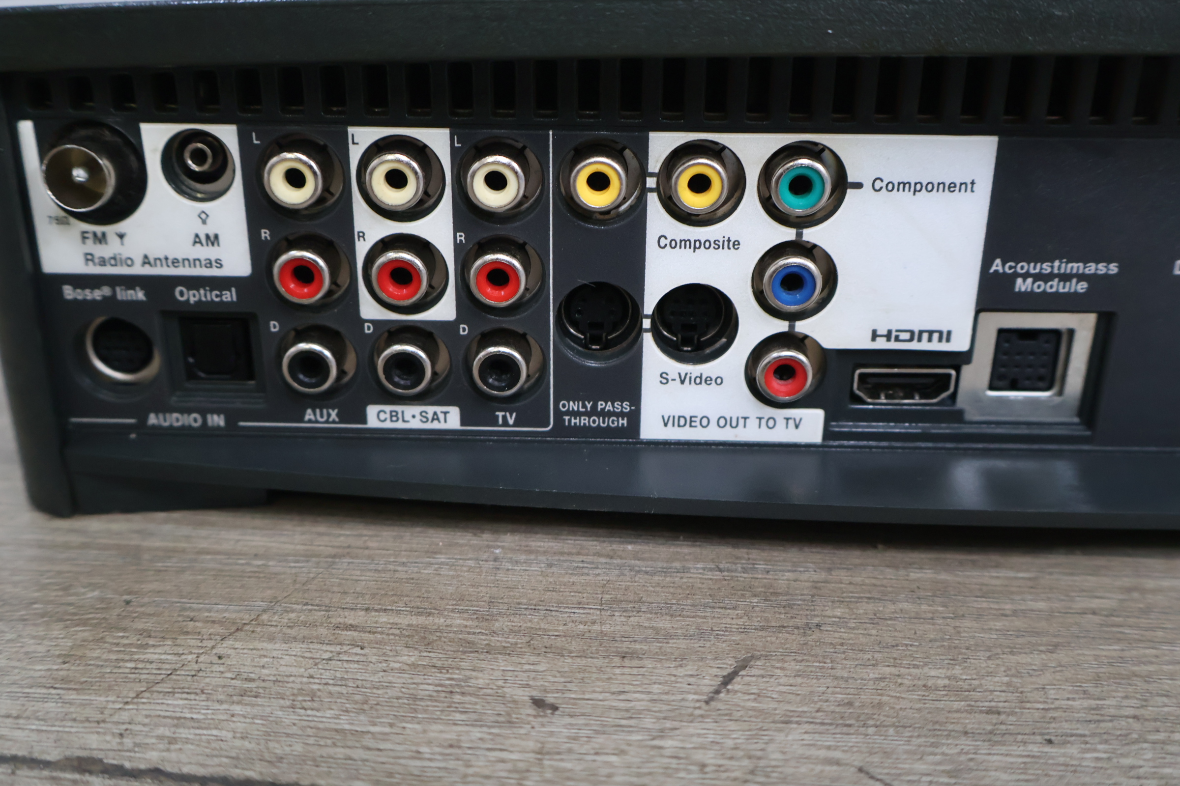 Bose audio speler – foto 8 – kavel bij GSD Auctions, Zoeterwoude