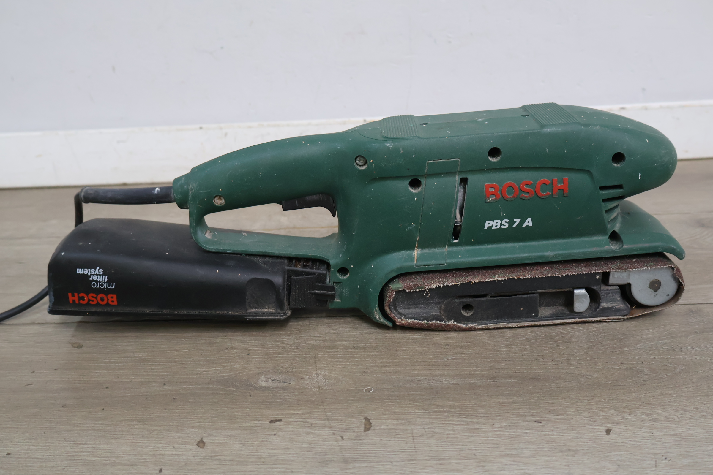 Bosch PBS 7 A Bandschuurmachine – foto 3 – kavel bij GSD Auctions, Zoeterwoude