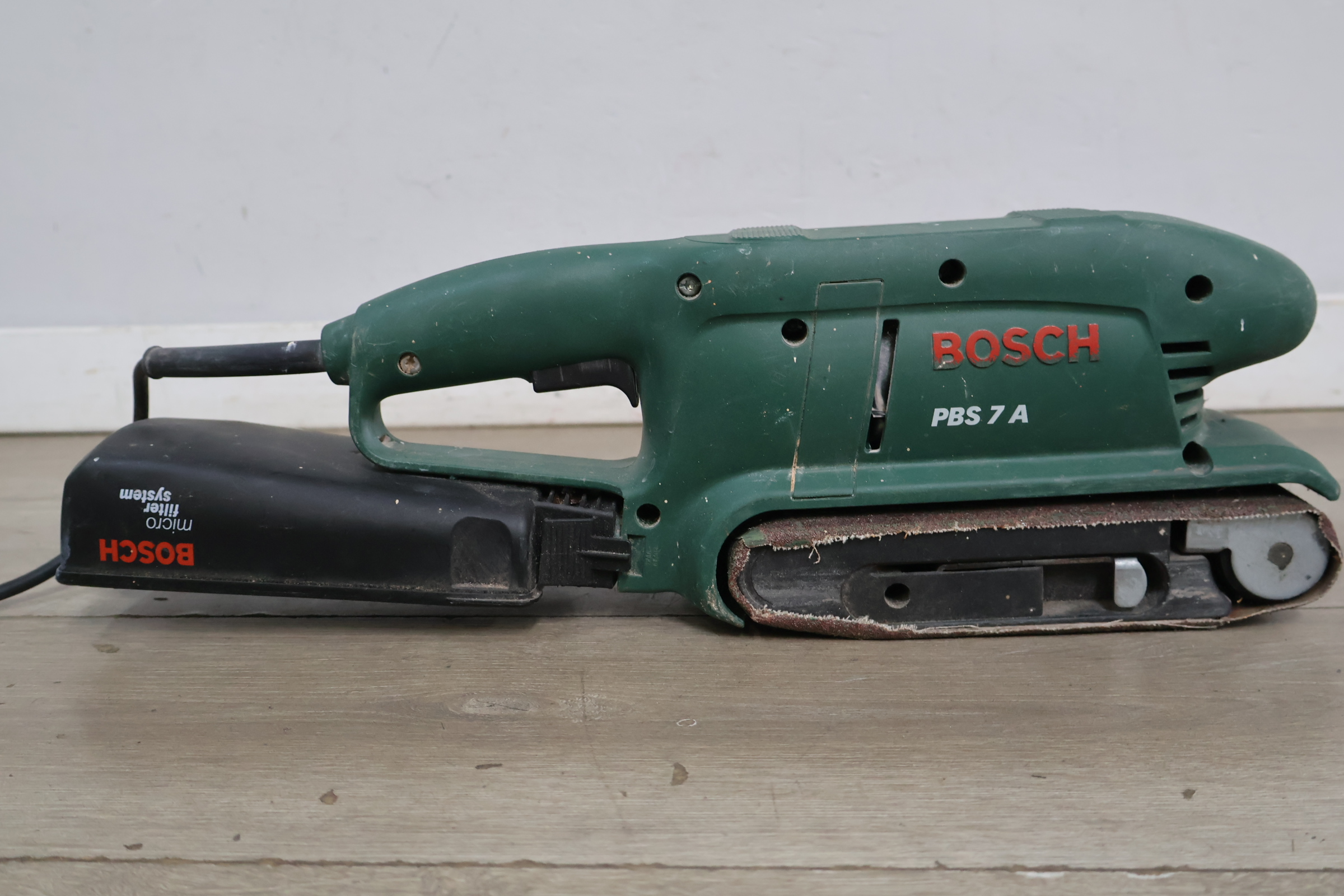Bosch PBS 7 A Bandschuurmachine – foto 4 – kavel bij GSD Auctions, Zoeterwoude