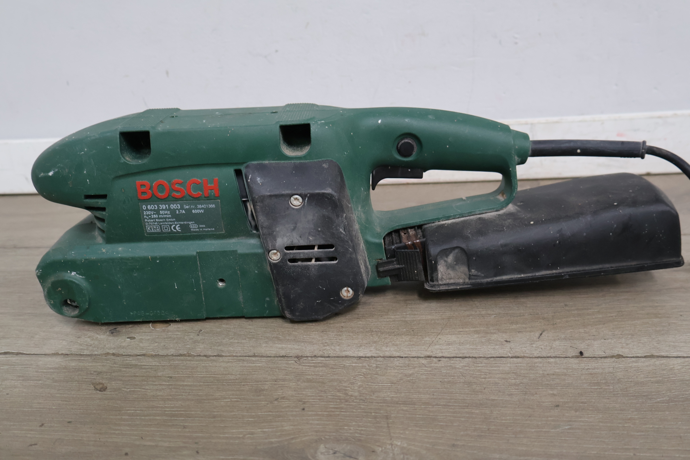 Bosch PBS 7 A Bandschuurmachine – foto 9 – kavel bij GSD Auctions, Zoeterwoude