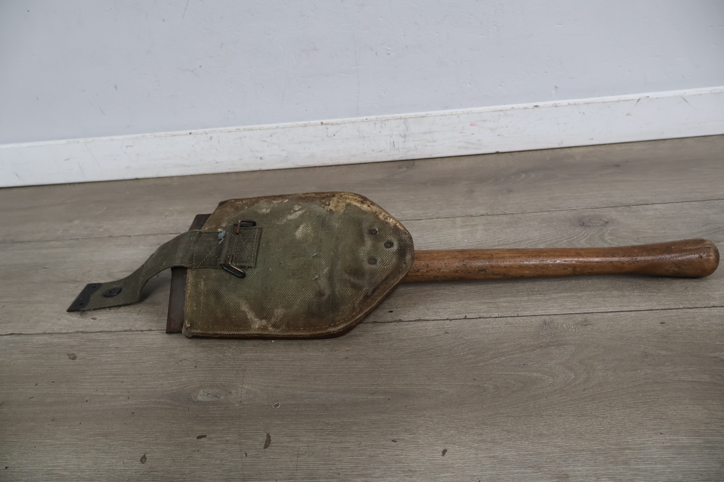 Militaire klapschep – foto 9 – kavel bij GSD Auctions, Zoeterwoude