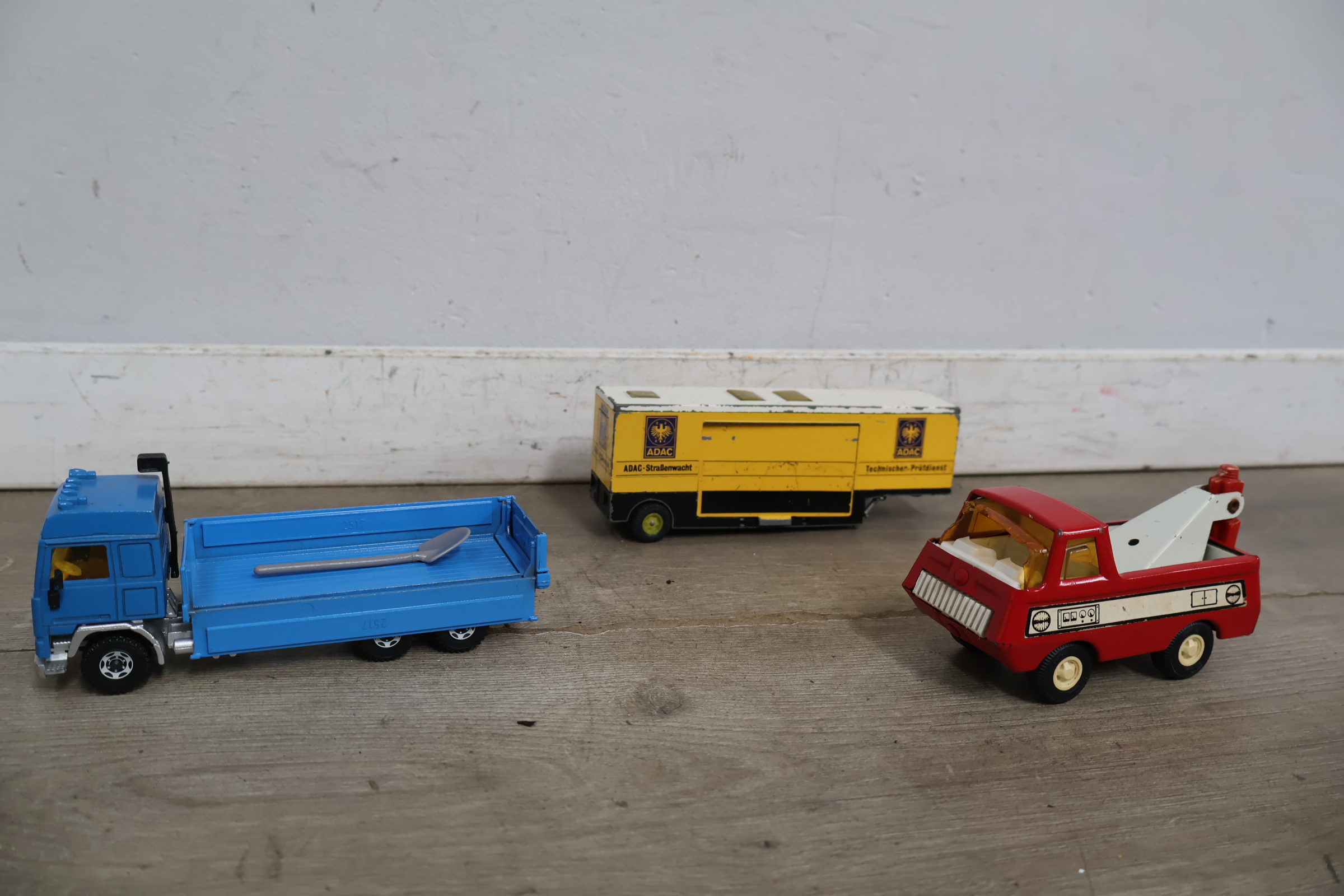 Set van Vintage speelgoedauto's en modellen – foto 6 – kavel bij GSD Auctions, Zoeterwoude