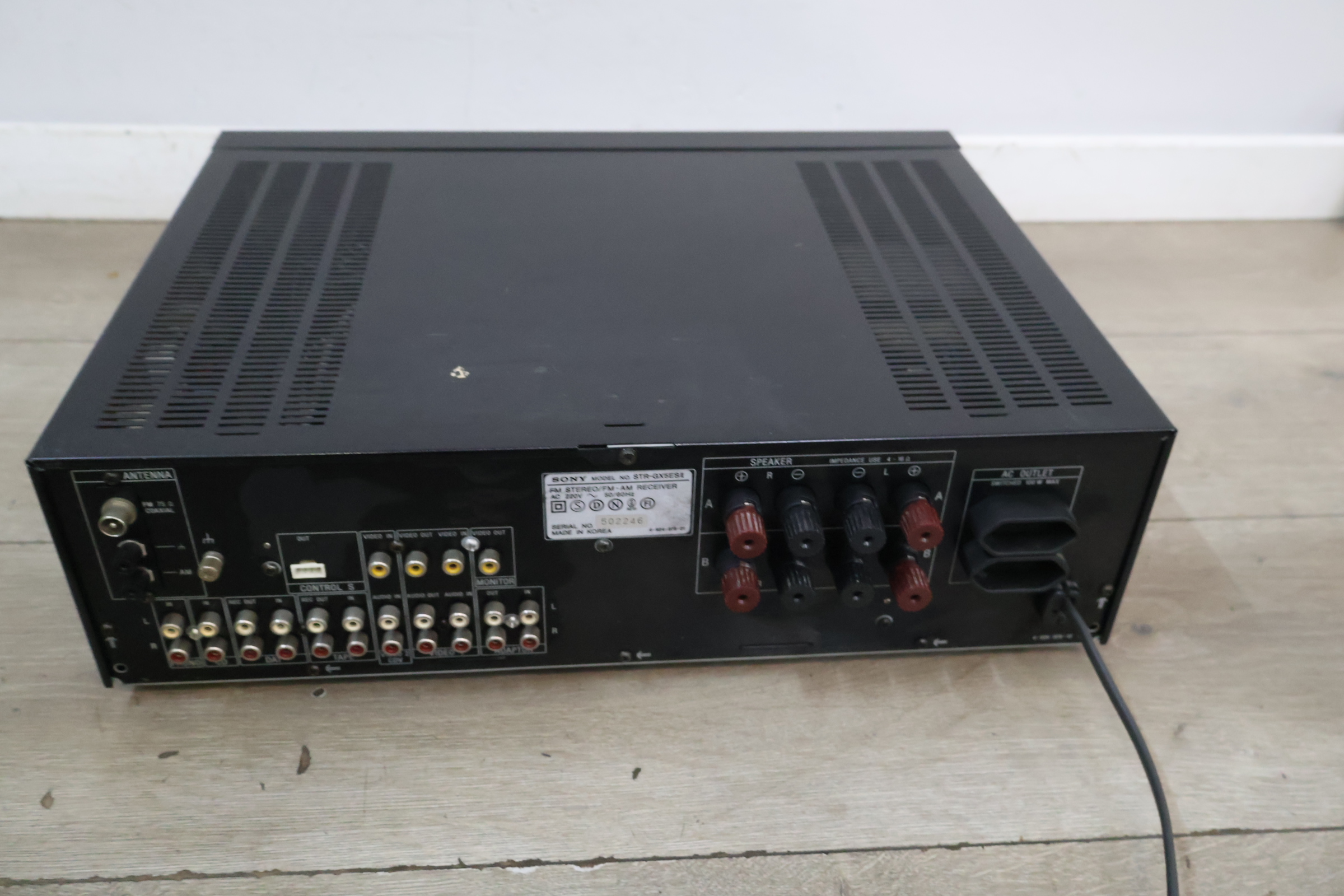 Sony Spontaneous Twin Drive Versterker – foto 10 – kavel bij GSD Auctions, Zoeterwoude
