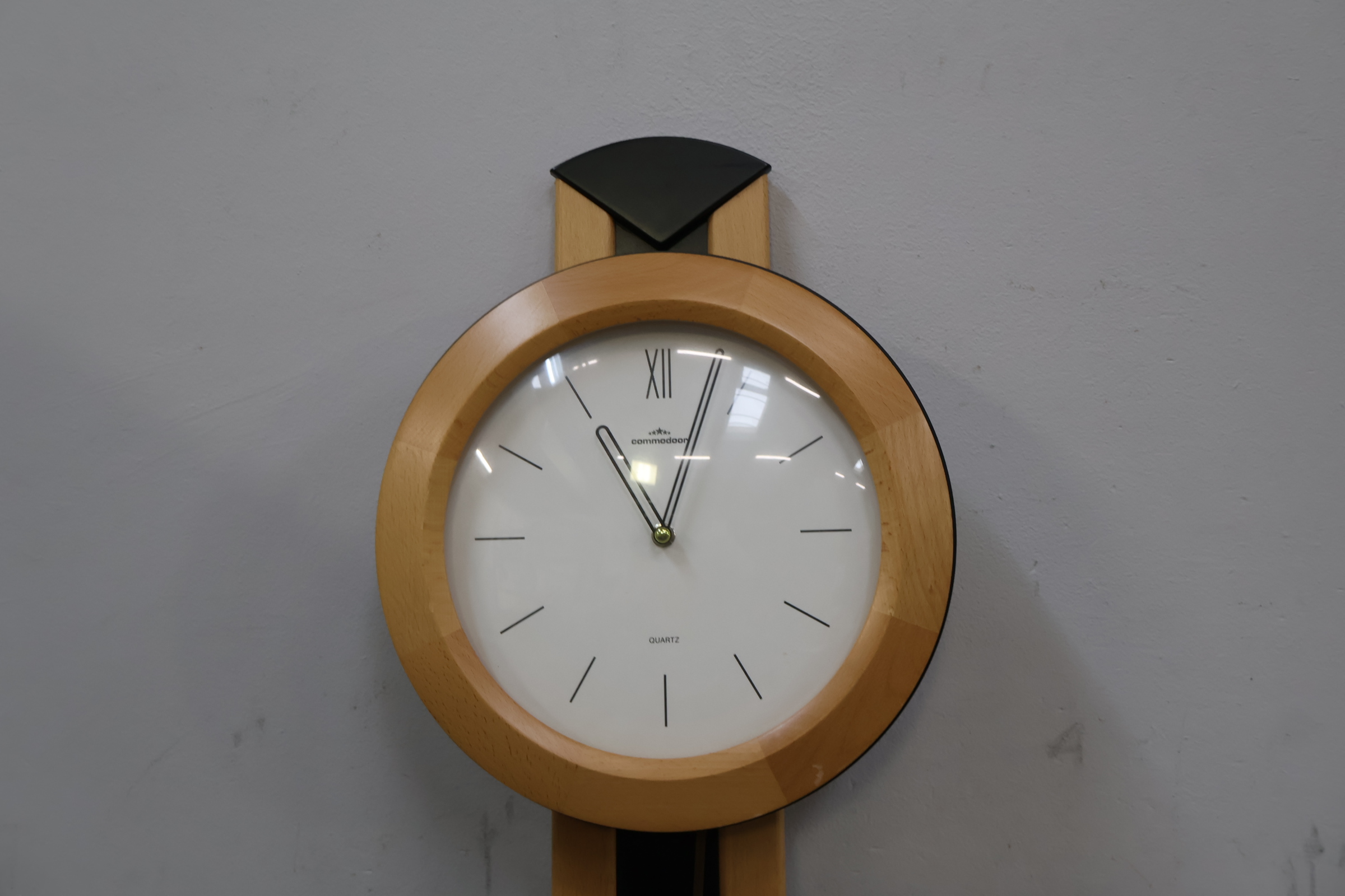 Commodoor Wandklok – foto 4 – kavel bij GSD Auctions, Zoeterwoude
