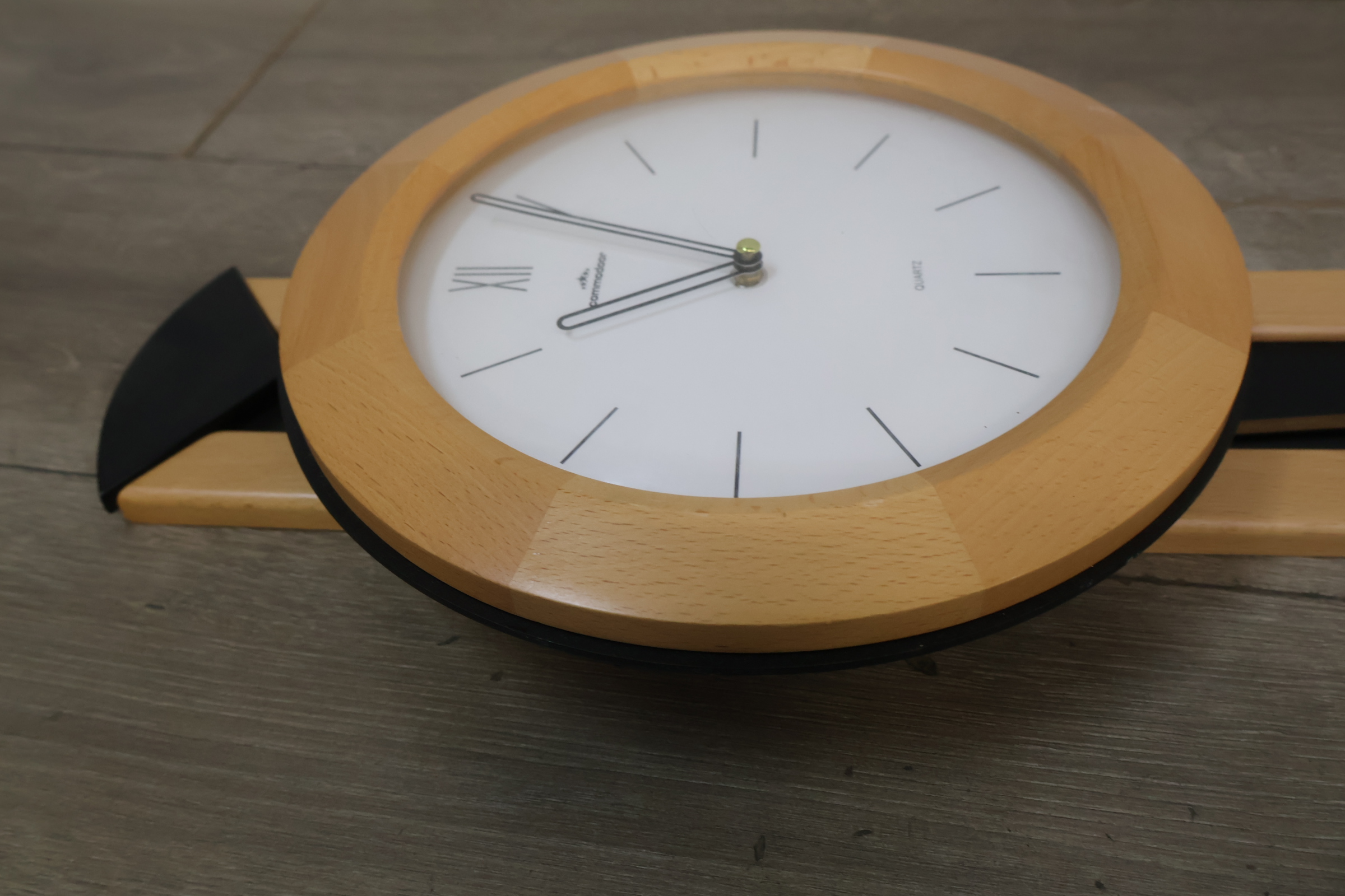 Commodoor Wandklok – foto 10 – kavel bij GSD Auctions, Zoeterwoude