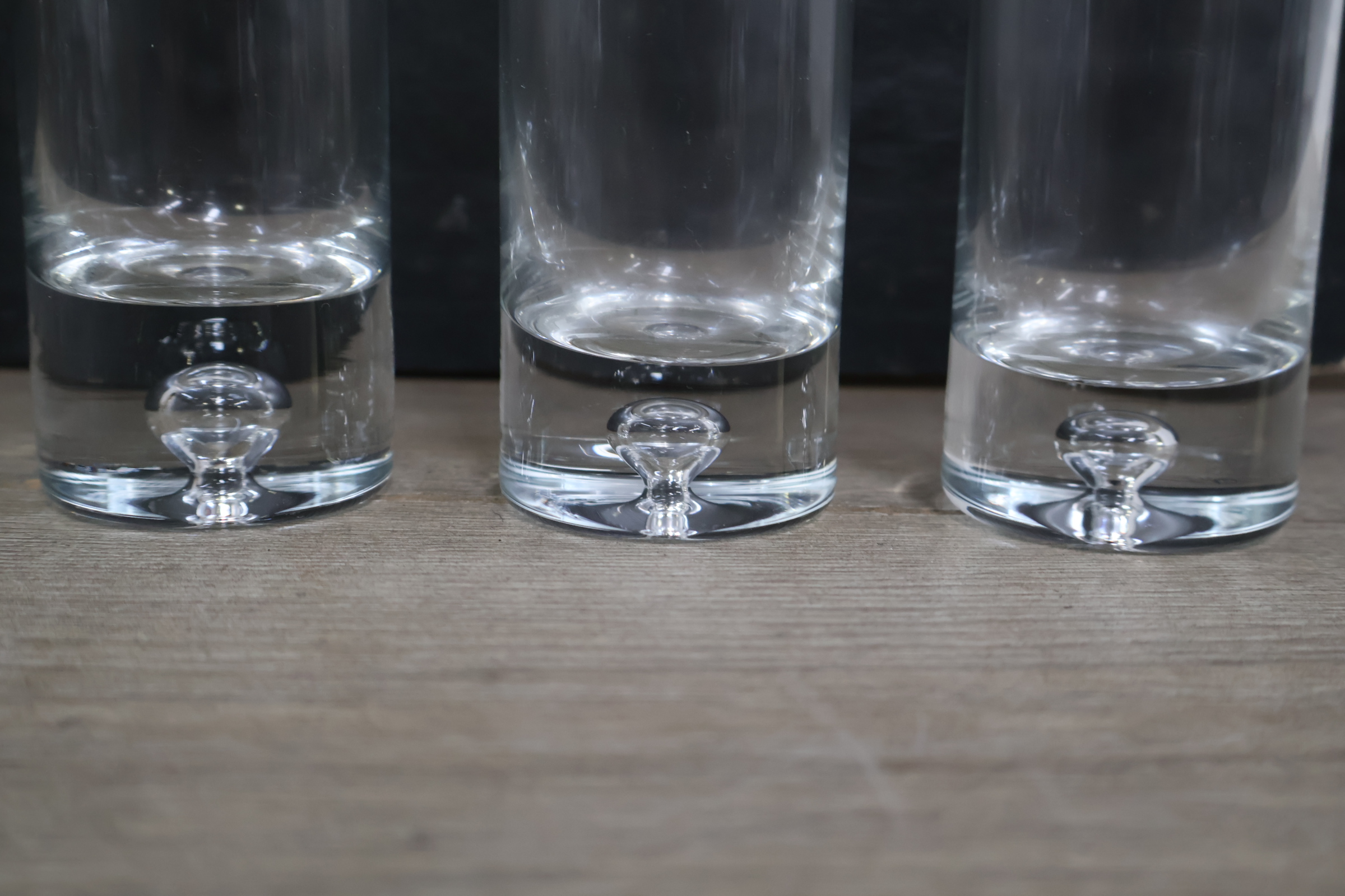 Karaf met zes longdrinks – foto 9 – kavel bij GSD Auctions, Zoeterwoude