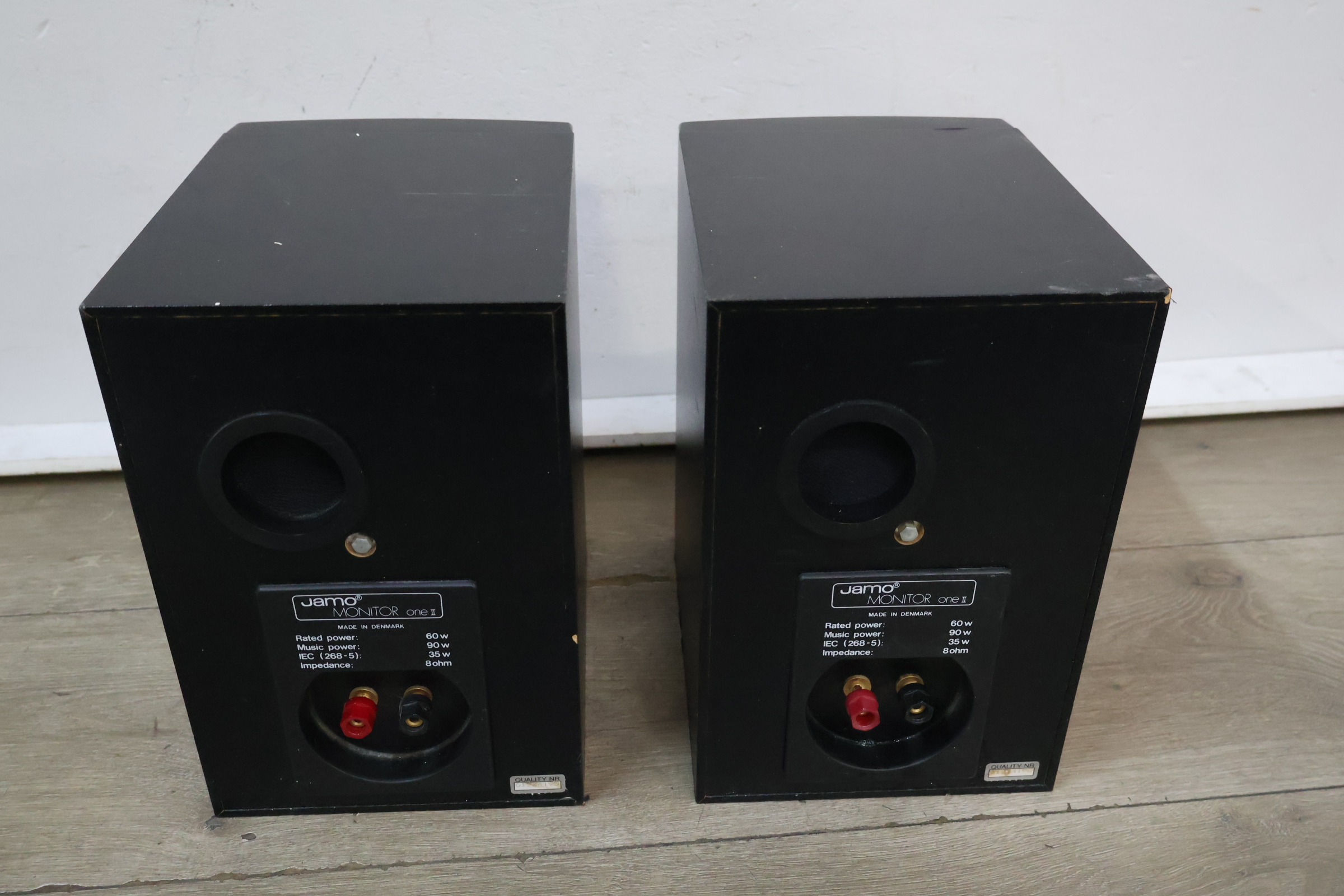 Jamo Monitor One luidsprekers set – foto 8 – kavel bij GSD Auctions, Zoeterwoude