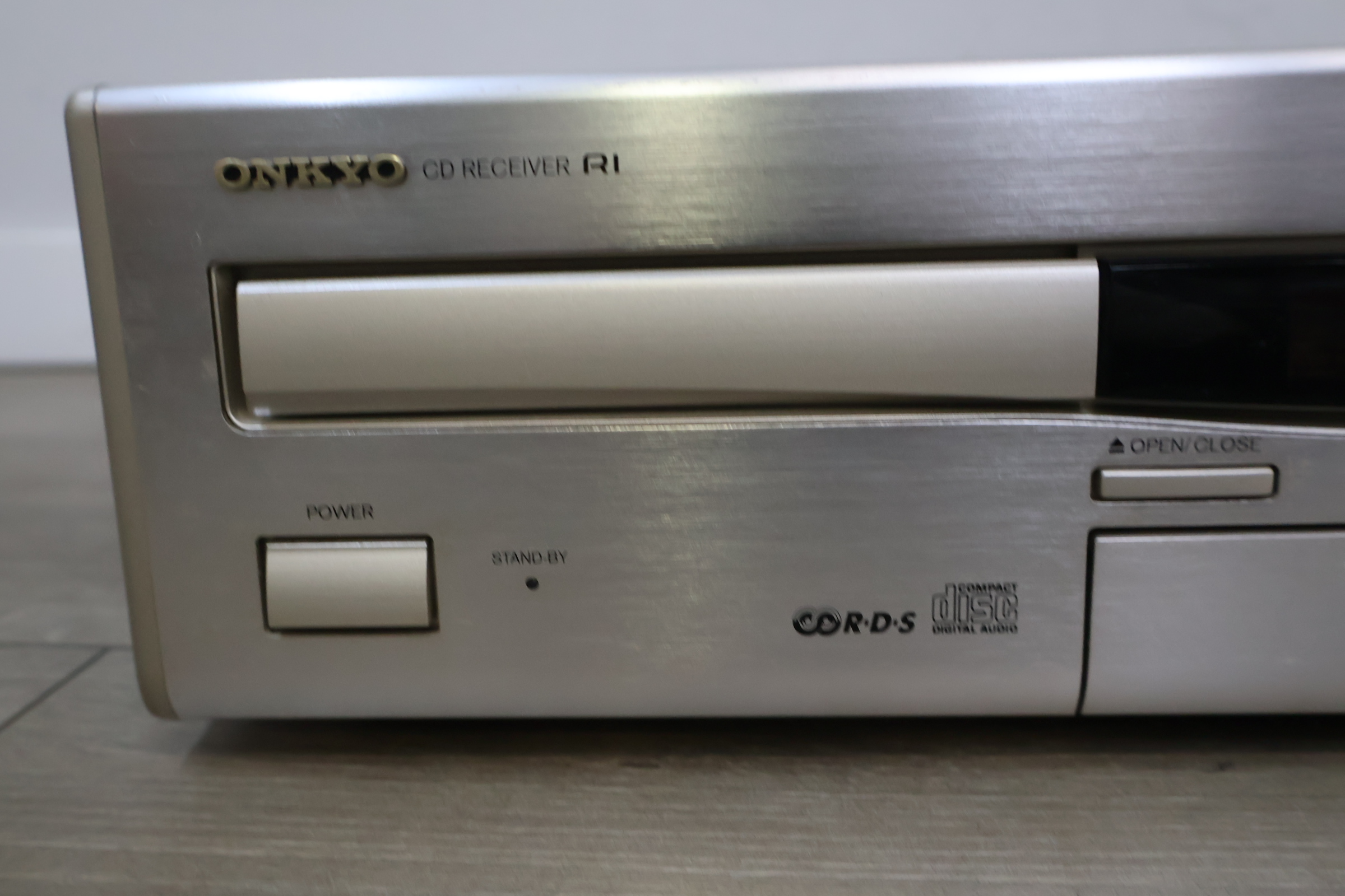Onkyo CR-70R CD Receiver – foto 8 – kavel bij GSD Auctions, Zoeterwoude