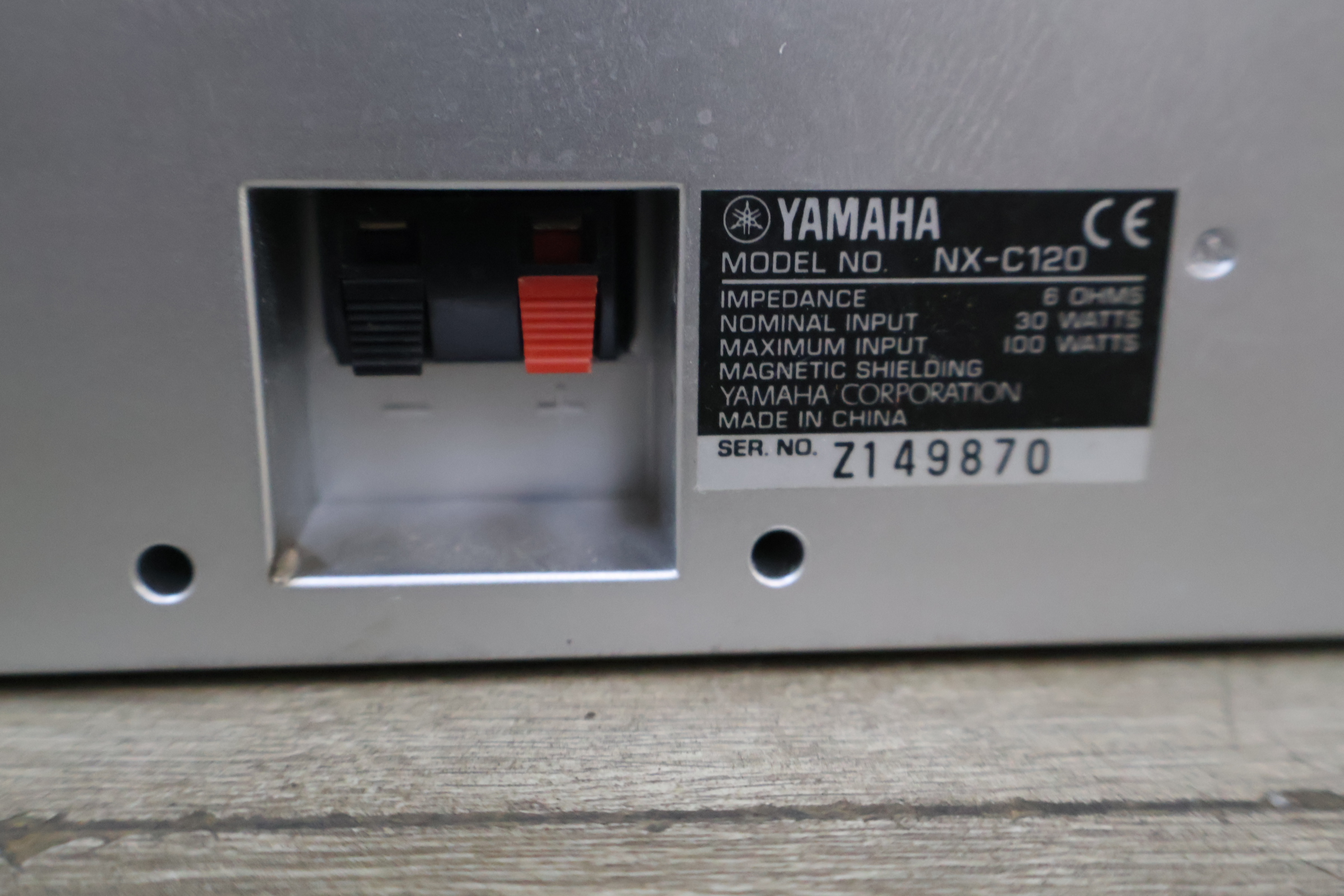 Yamaha set van 5 luidsprekers – foto 9 – kavel bij GSD Auctions, Zoeterwoude
