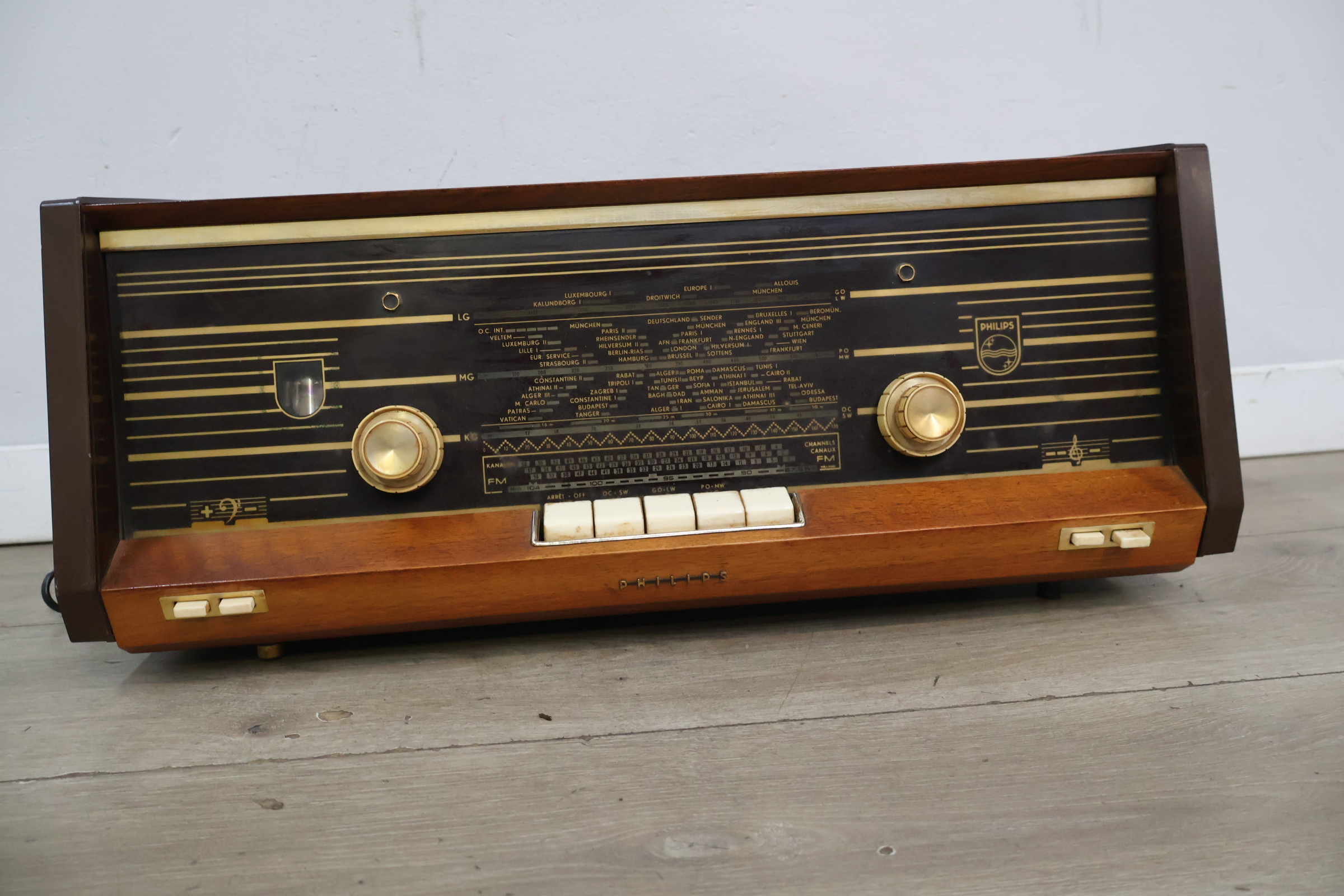 Philips vintage radio - Jaren '60 – foto 6 – kavel bij GSD Auctions, Zoeterwoude