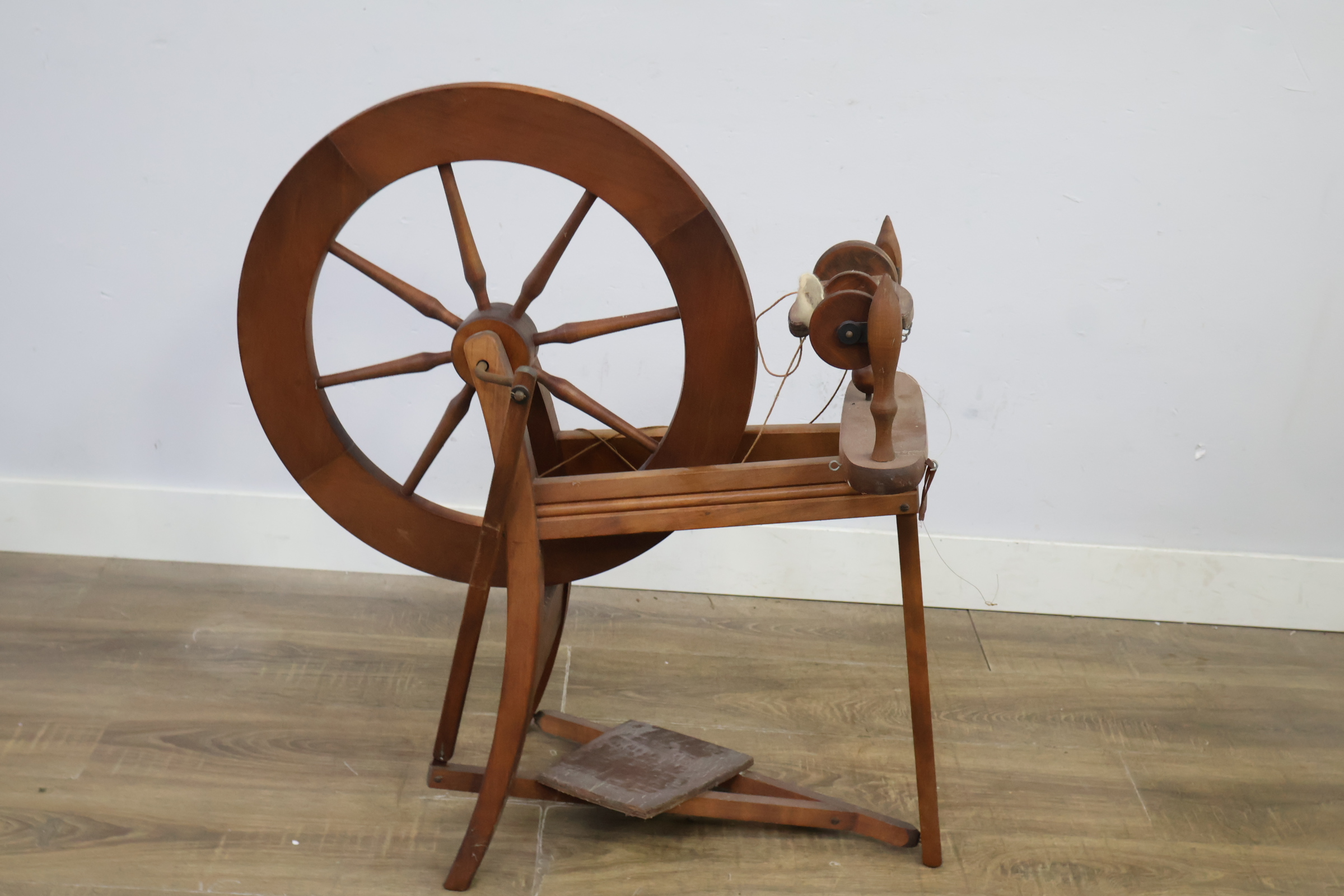 Antiek spinnewiel' – foto 7 – kavel bij GSD Auctions, Zoeterwoude