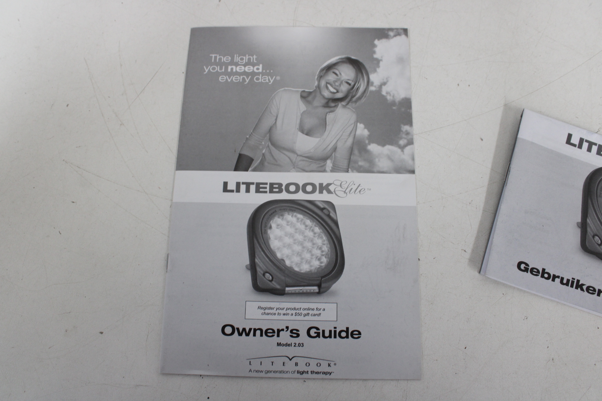 Litebook Elite lichttherapie apparaat met accessoires' – foto 4 – kavel bij GSD Auctions, Zoeterwoude