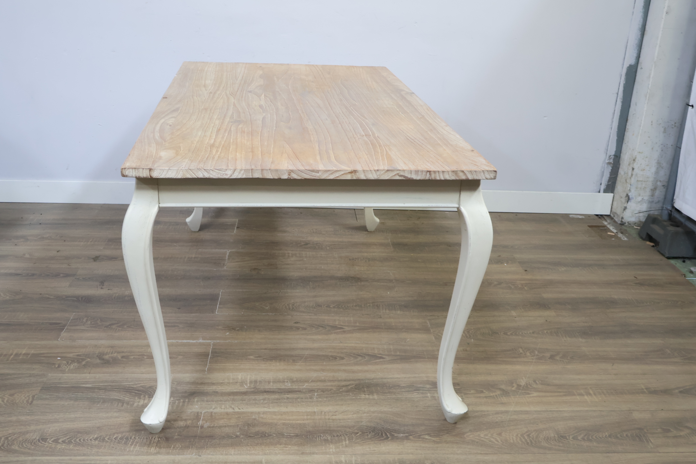 Landelijke Eettafel - 160cm x 90cm' – foto 3 – kavel bij GSD Auctions, Zoeterwoude