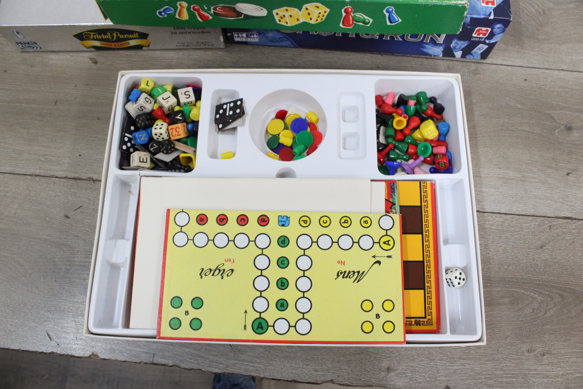 Spellenpakket met oa Trivial Pursuit, Cash & Run' – foto 6 – kavel bij GSD Auctions, Zoeterwoude