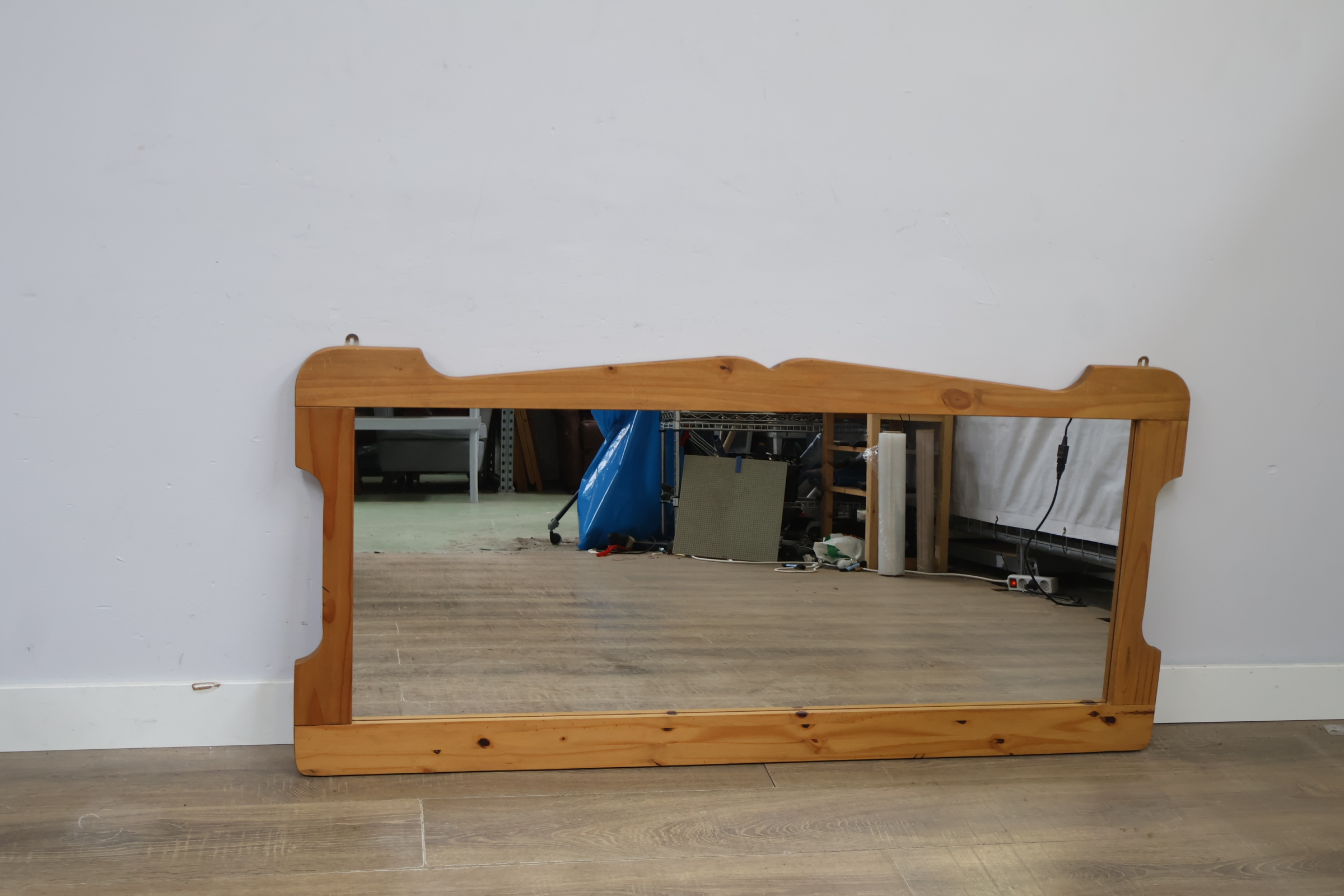 Houten Wandspiegel' – foto 8 – kavel bij GSD Auctions, Zoeterwoude