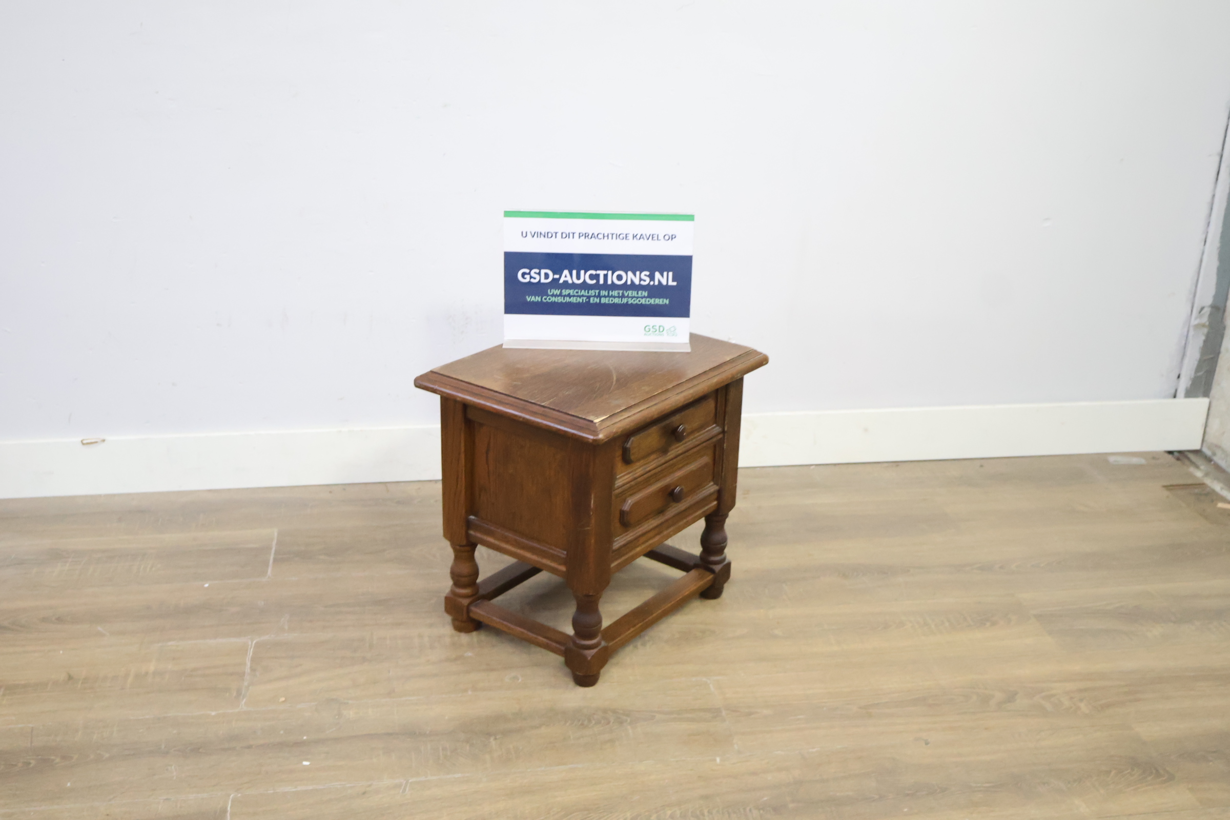 Houten ladeblok met twee laden' – foto 2 – kavel bij GSD Auctions, Zoeterwoude