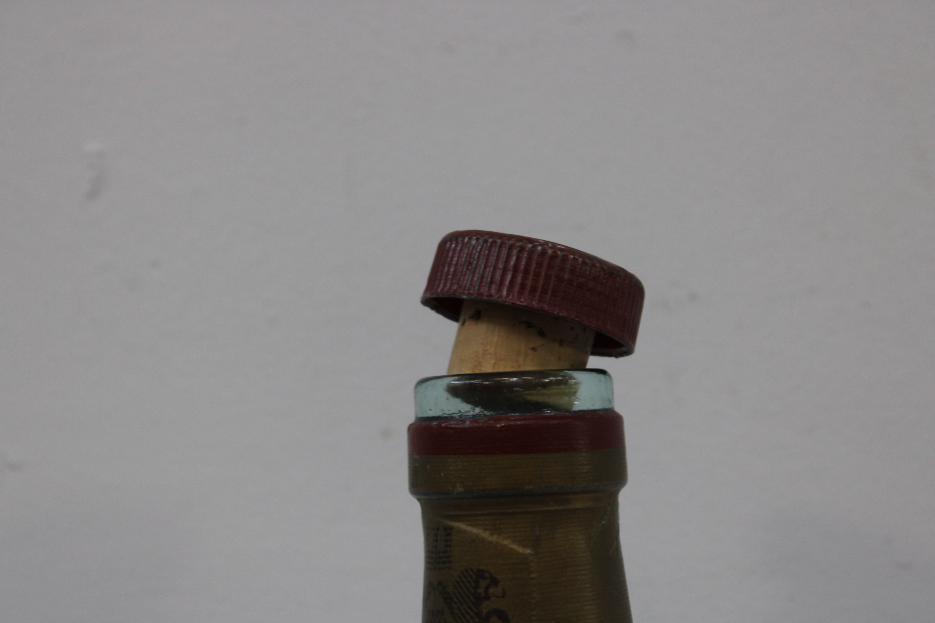 Decoratieve Asbach Uralt Fles Jenever (leeg)' – foto 6 – kavel bij GSD Auctions, Zoeterwoude
