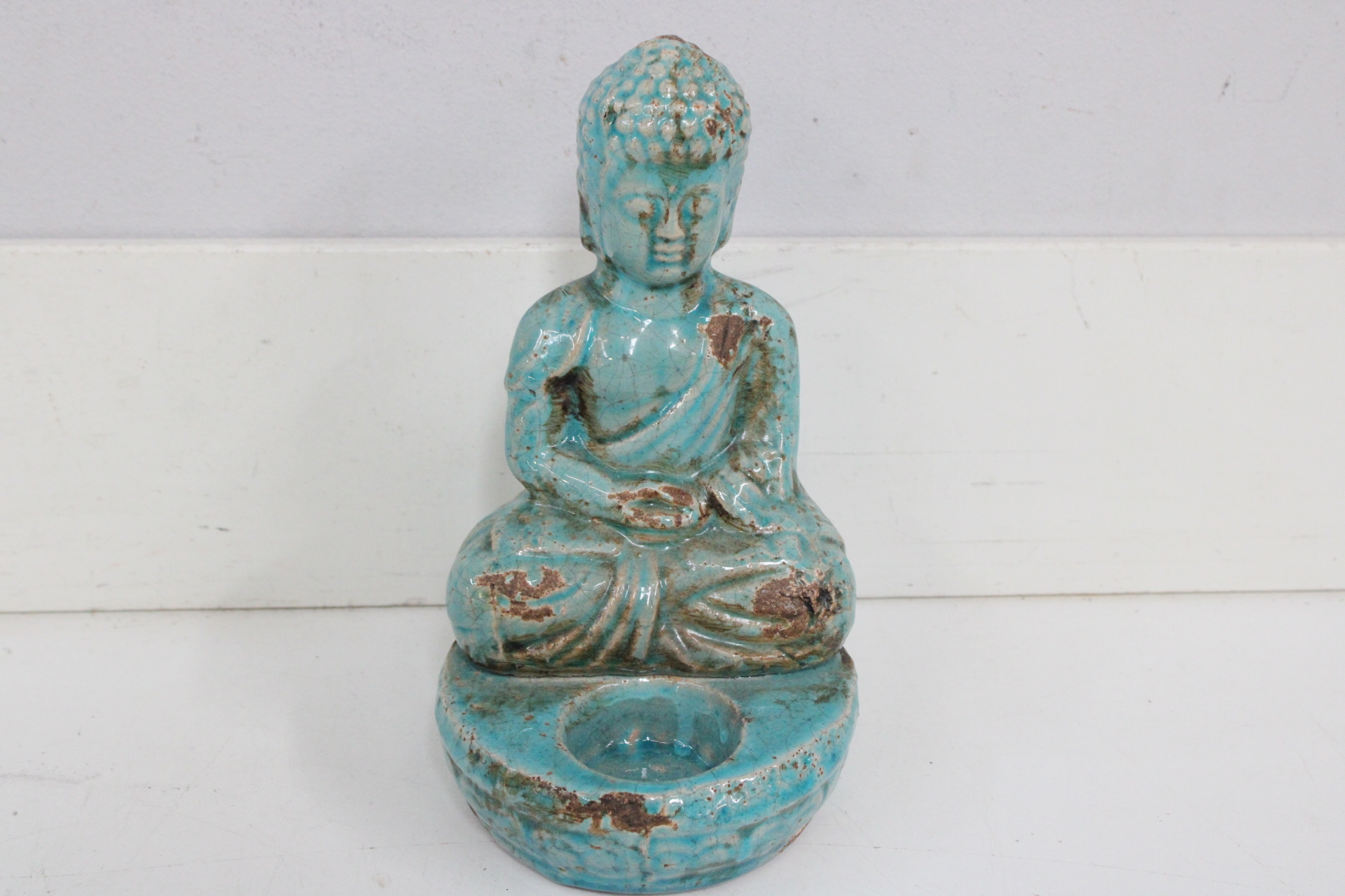 Set van twee keramische Boeddha beelden' – foto 6 – kavel bij GSD Auctions, Zoeterwoude