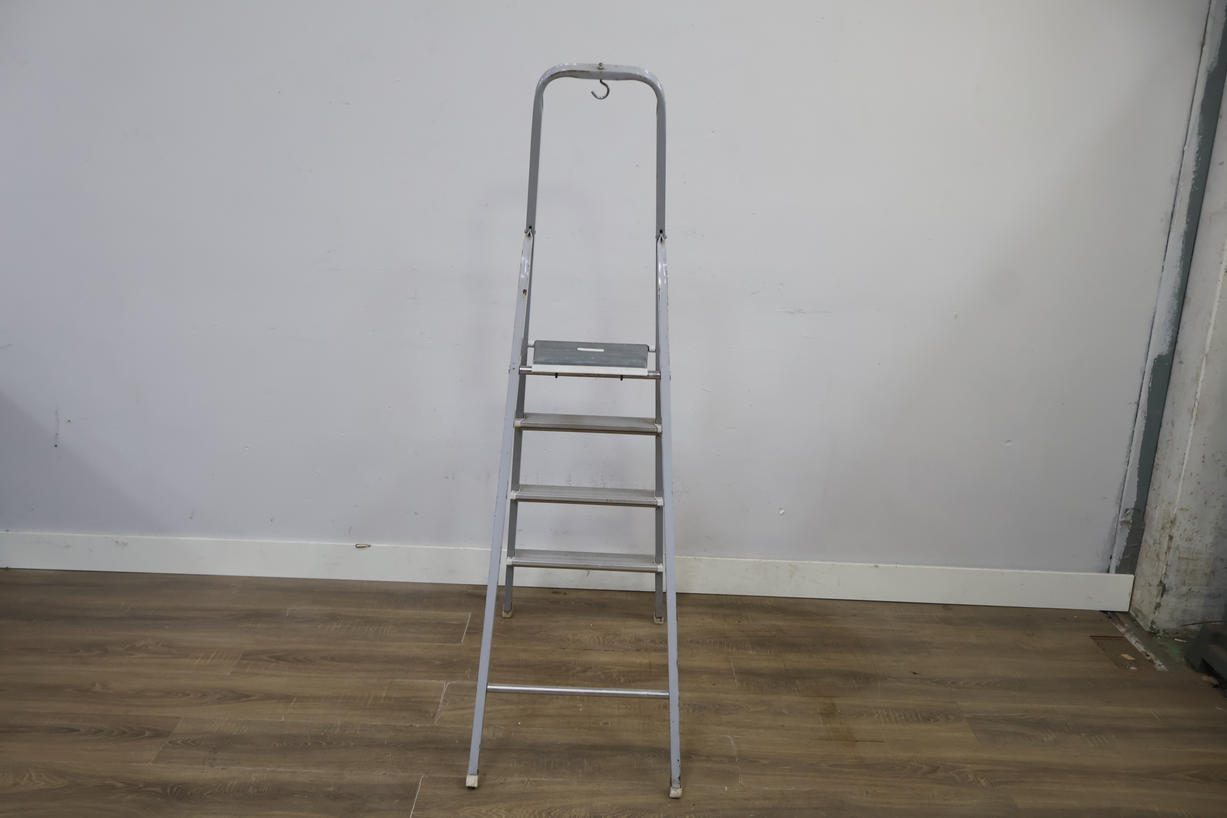 Wit vel papier met QR-code – foto 6 – kavel bij GSD Auctions, Zoeterwoude