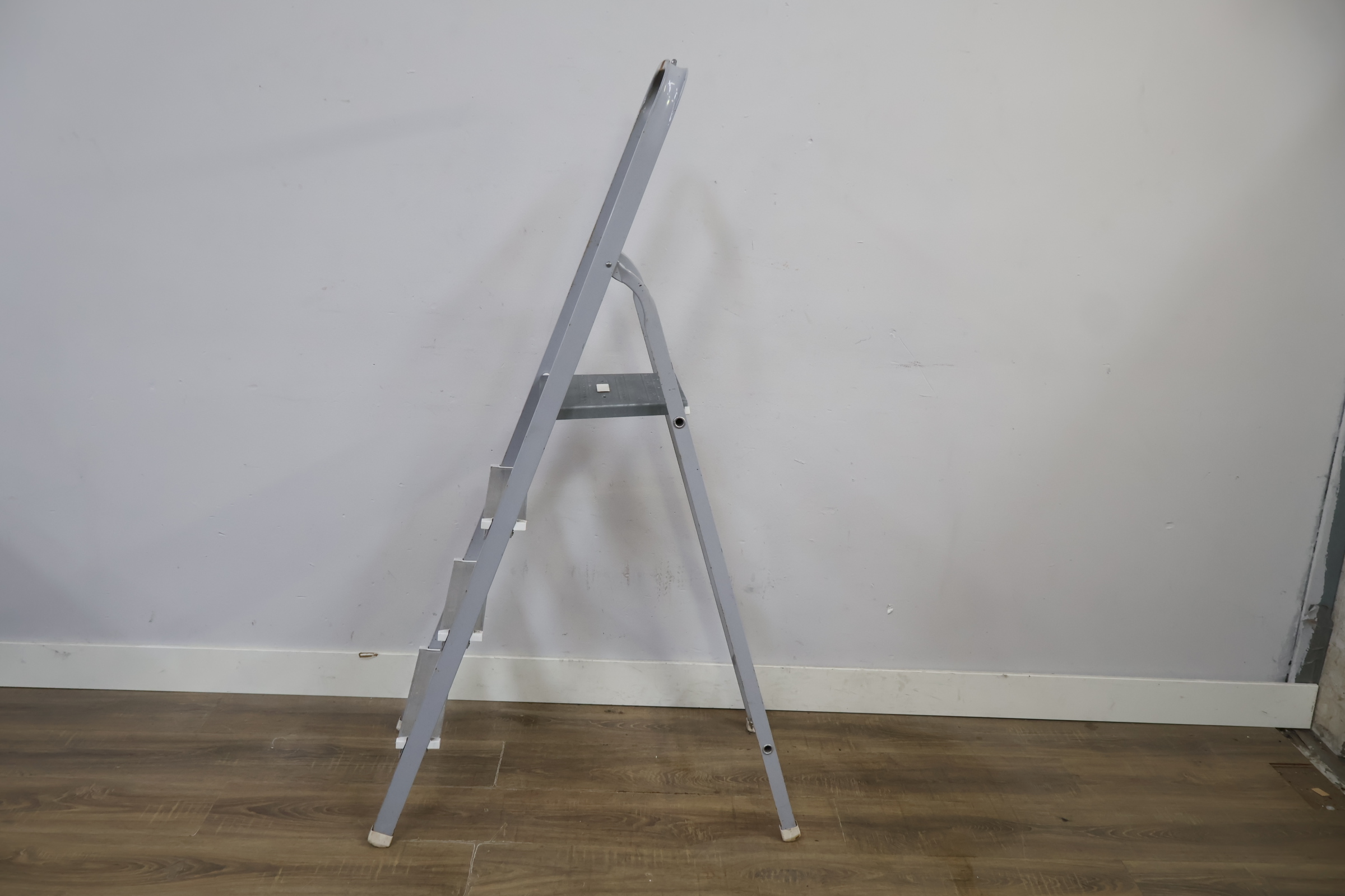 Wit vel papier met QR-code – foto 8 – kavel bij GSD Auctions, Zoeterwoude