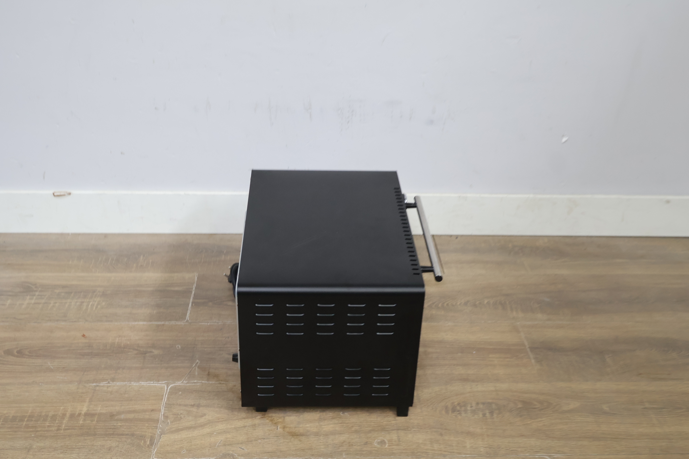 Domoelm Mini Oven – foto 4 – kavel bij GSD Auctions, Zoeterwoude