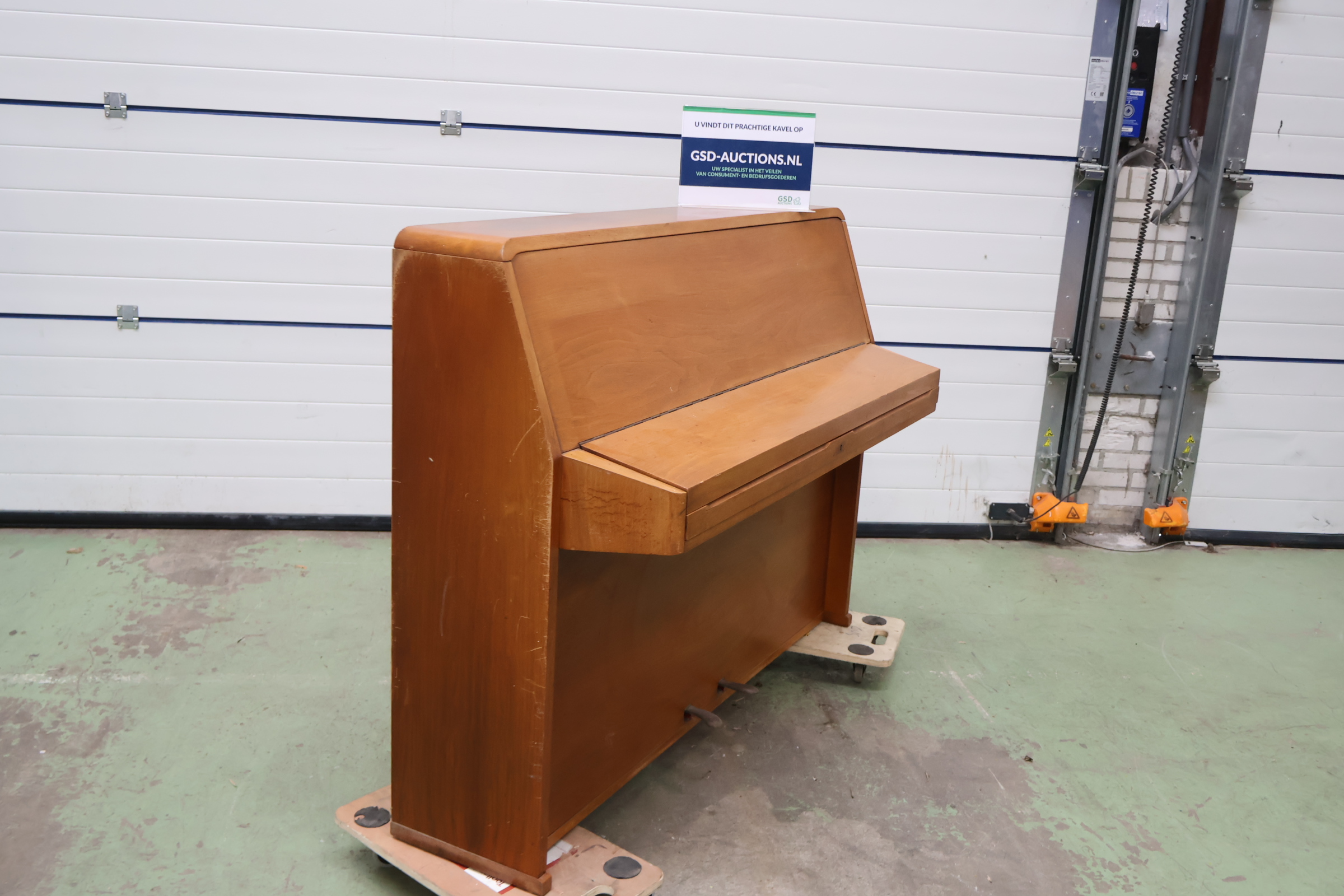 Upright piano – foto 2 – kavel bij GSD Auctions, Zoeterwoude