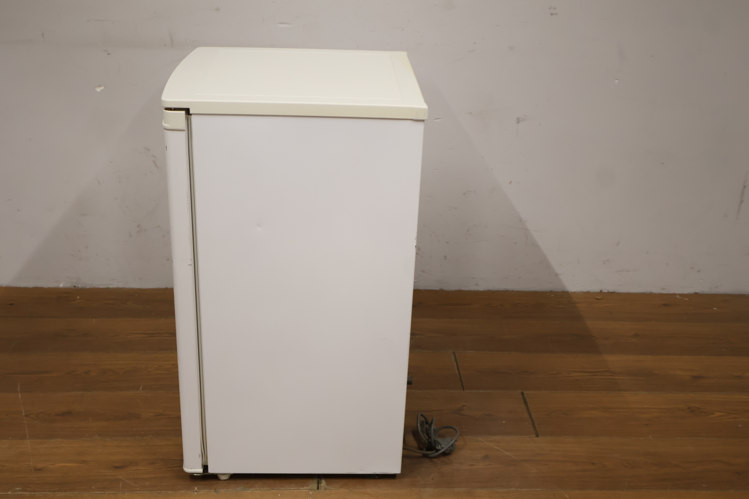 Proline kleine koelkast – foto 8 – kavel bij GSD Auctions, Zoeterwoude