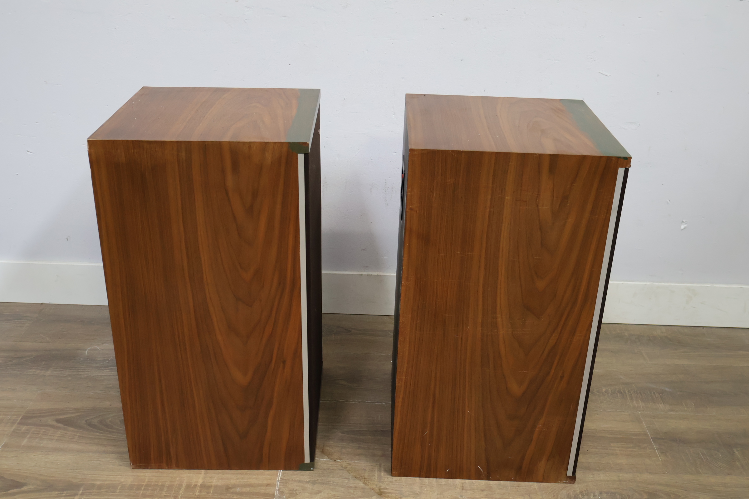 Bowers & Wilkins luidsprekers set – foto 4 – kavel bij GSD Auctions, Zoeterwoude