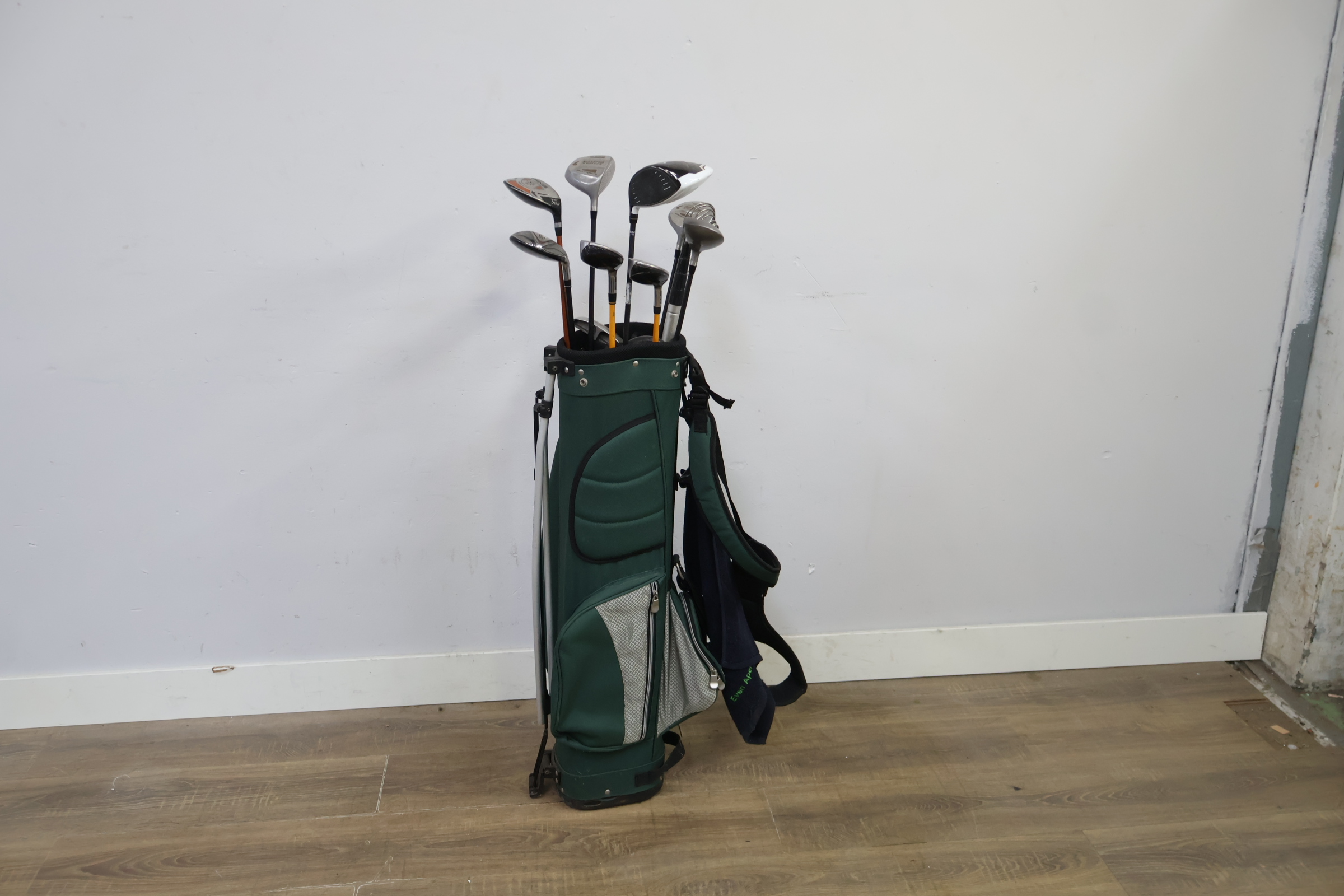 Golfset met tas – foto 5 – kavel bij GSD Auctions, Zoeterwoude